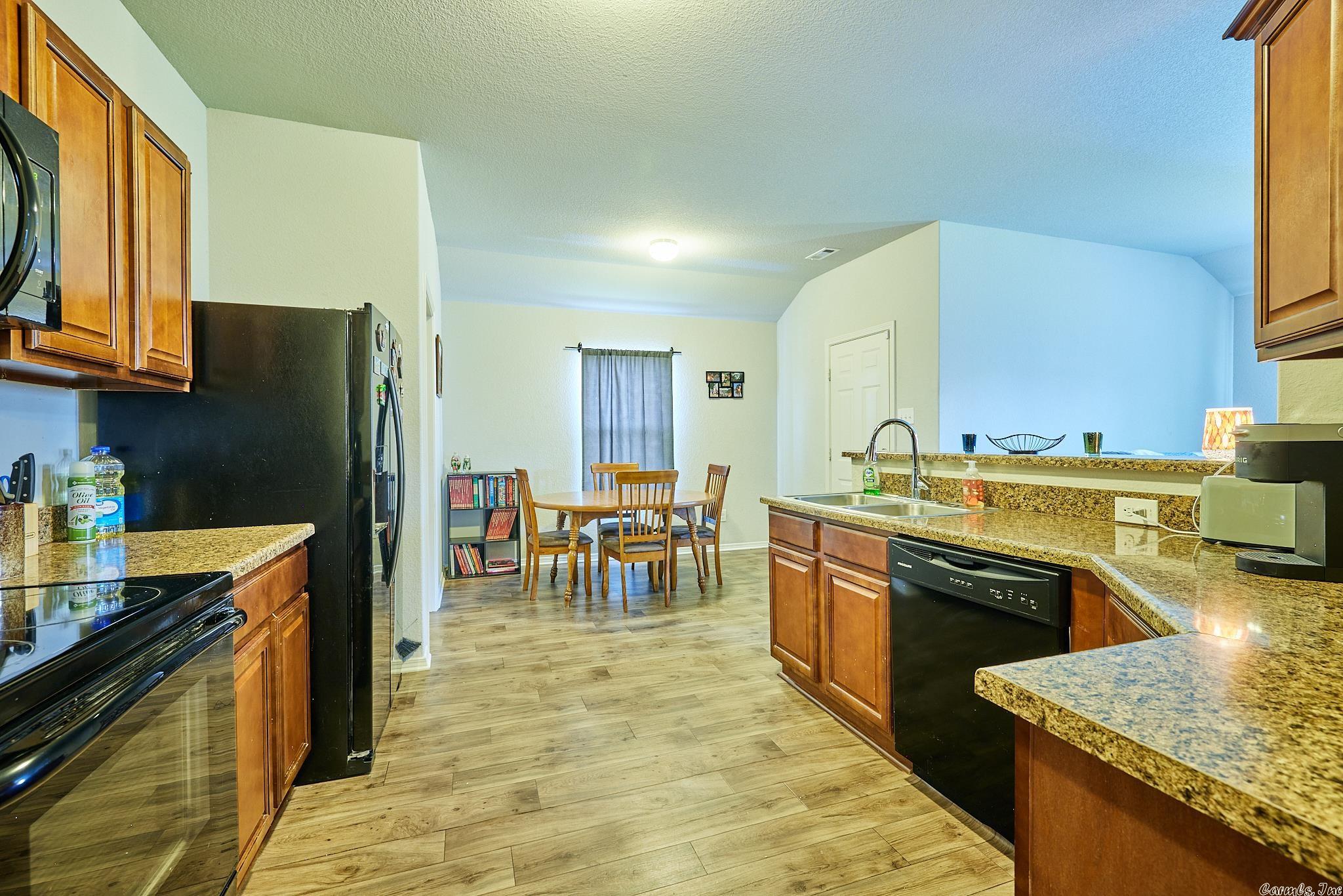 MEADOWS EDGE - Residential