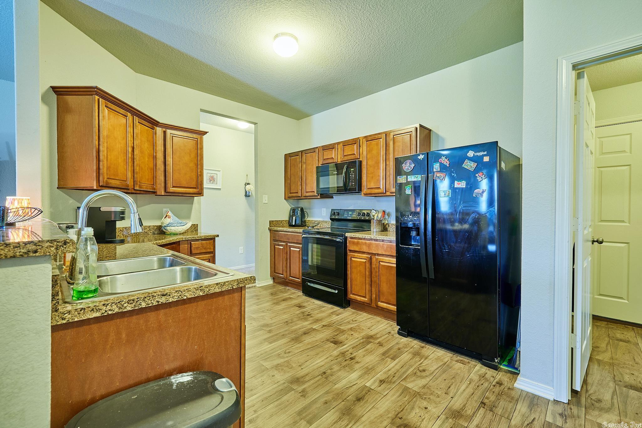 MEADOWS EDGE - Residential