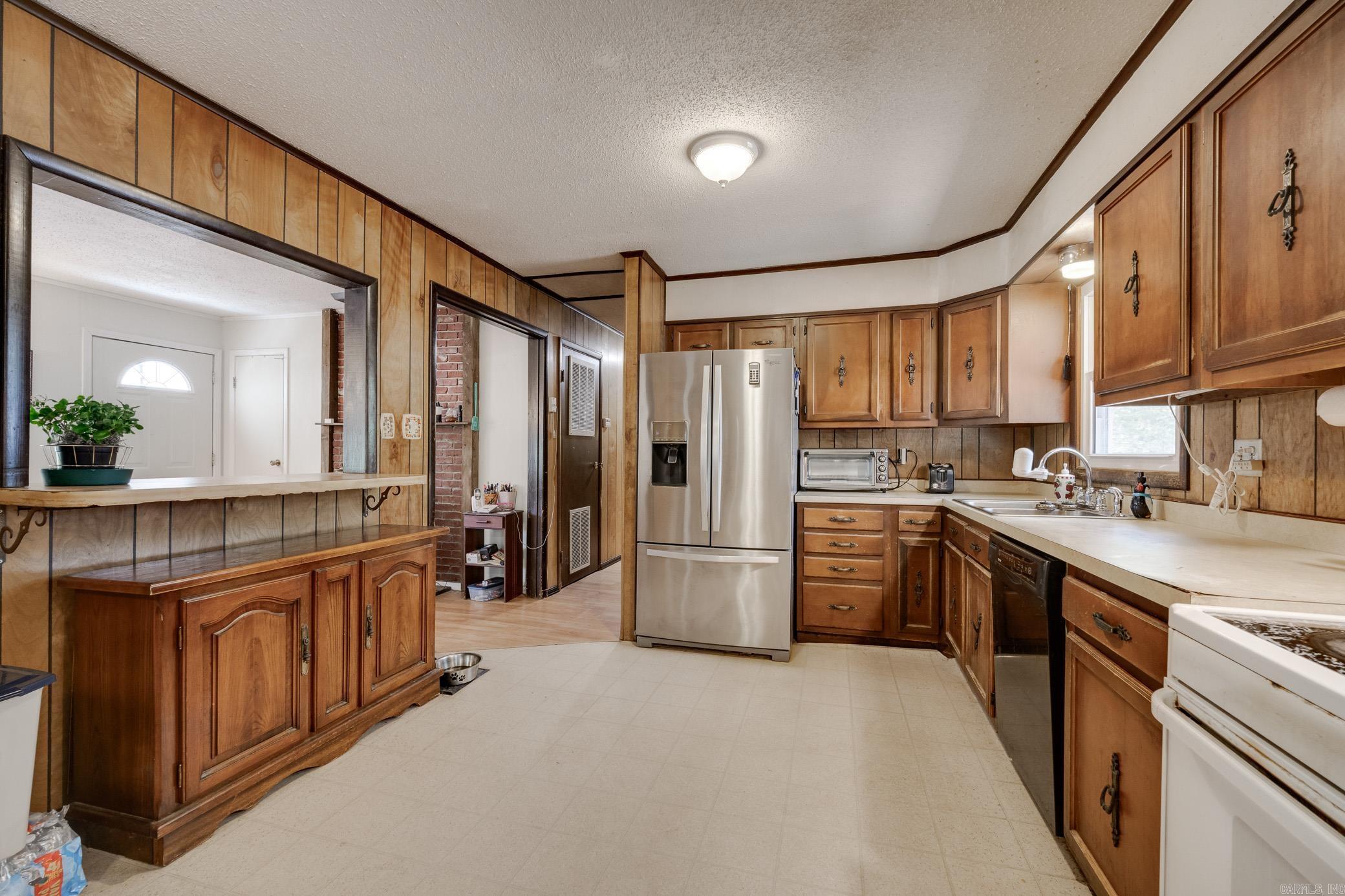 HAPPY VALLEY - Residential