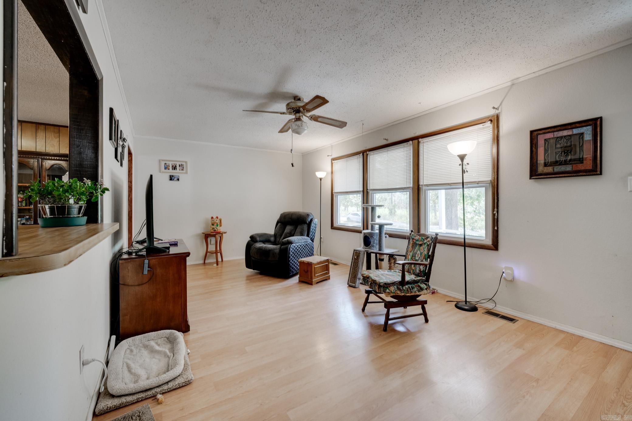 HAPPY VALLEY - Residential