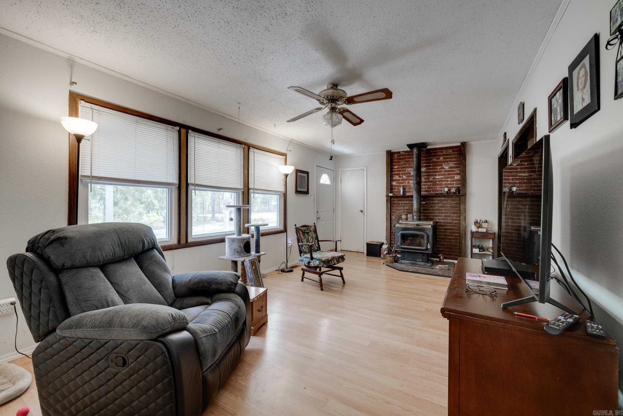 HAPPY VALLEY - Residential