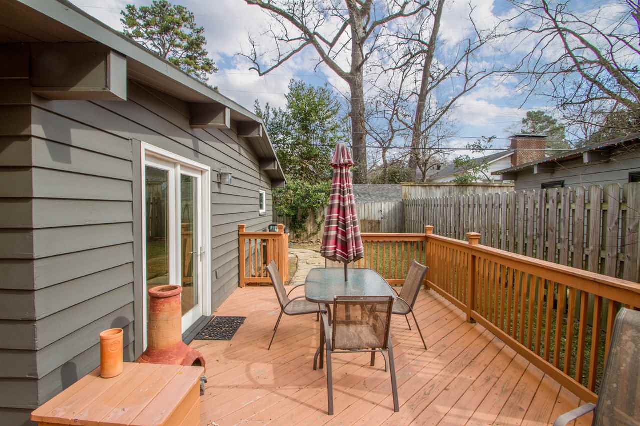 KINGWOOD PLACE - Residential