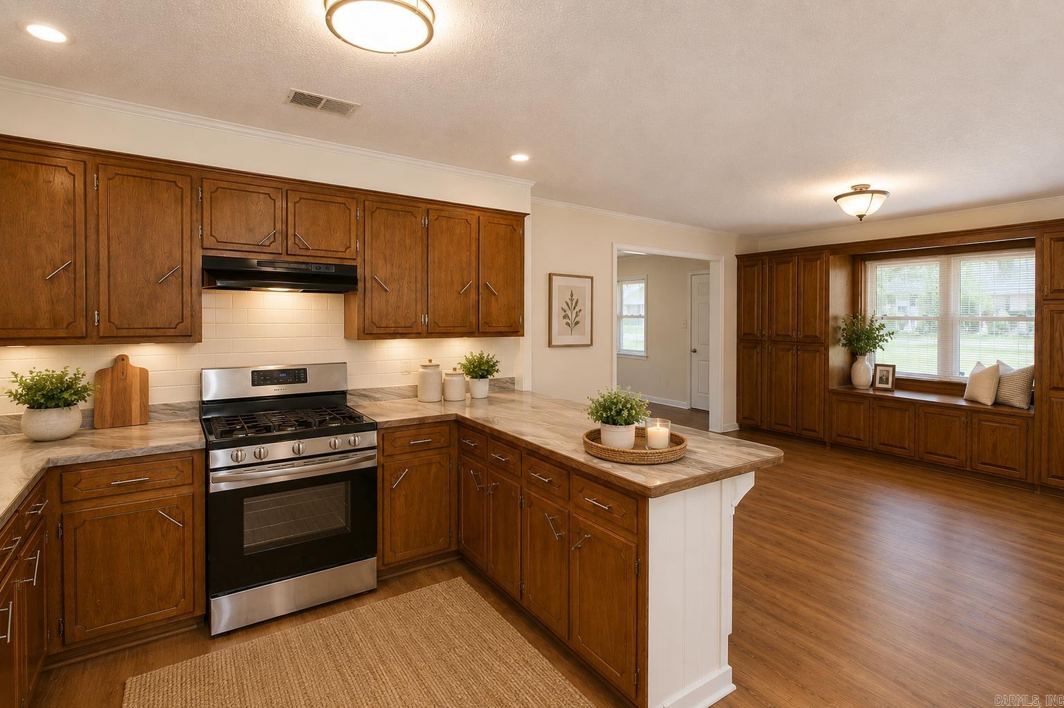TOLER - Residential