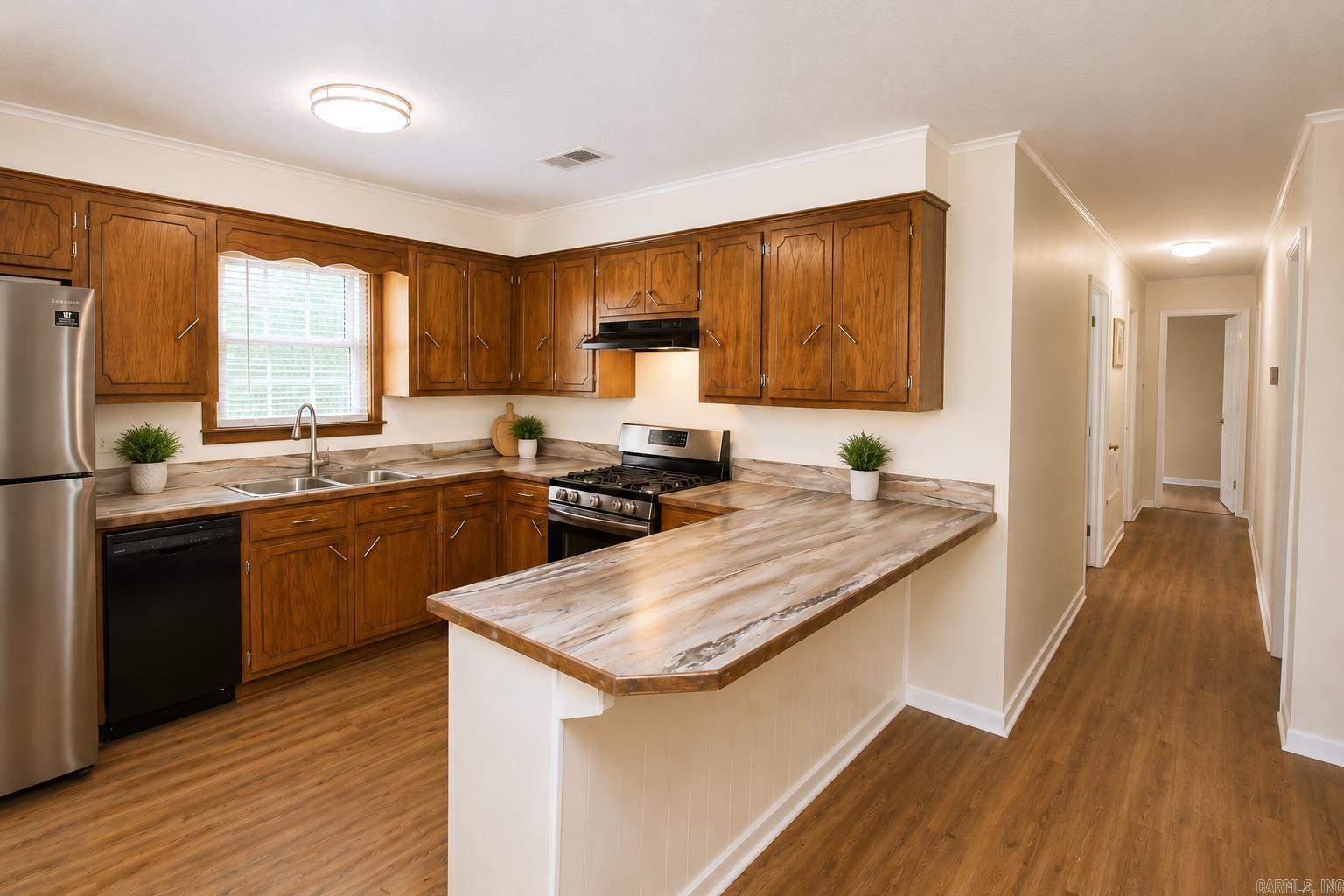 TOLER - Residential