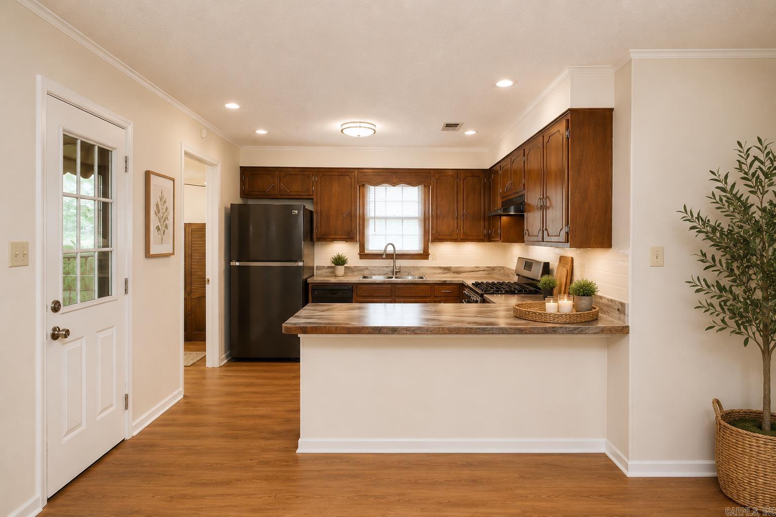 TOLER - Residential