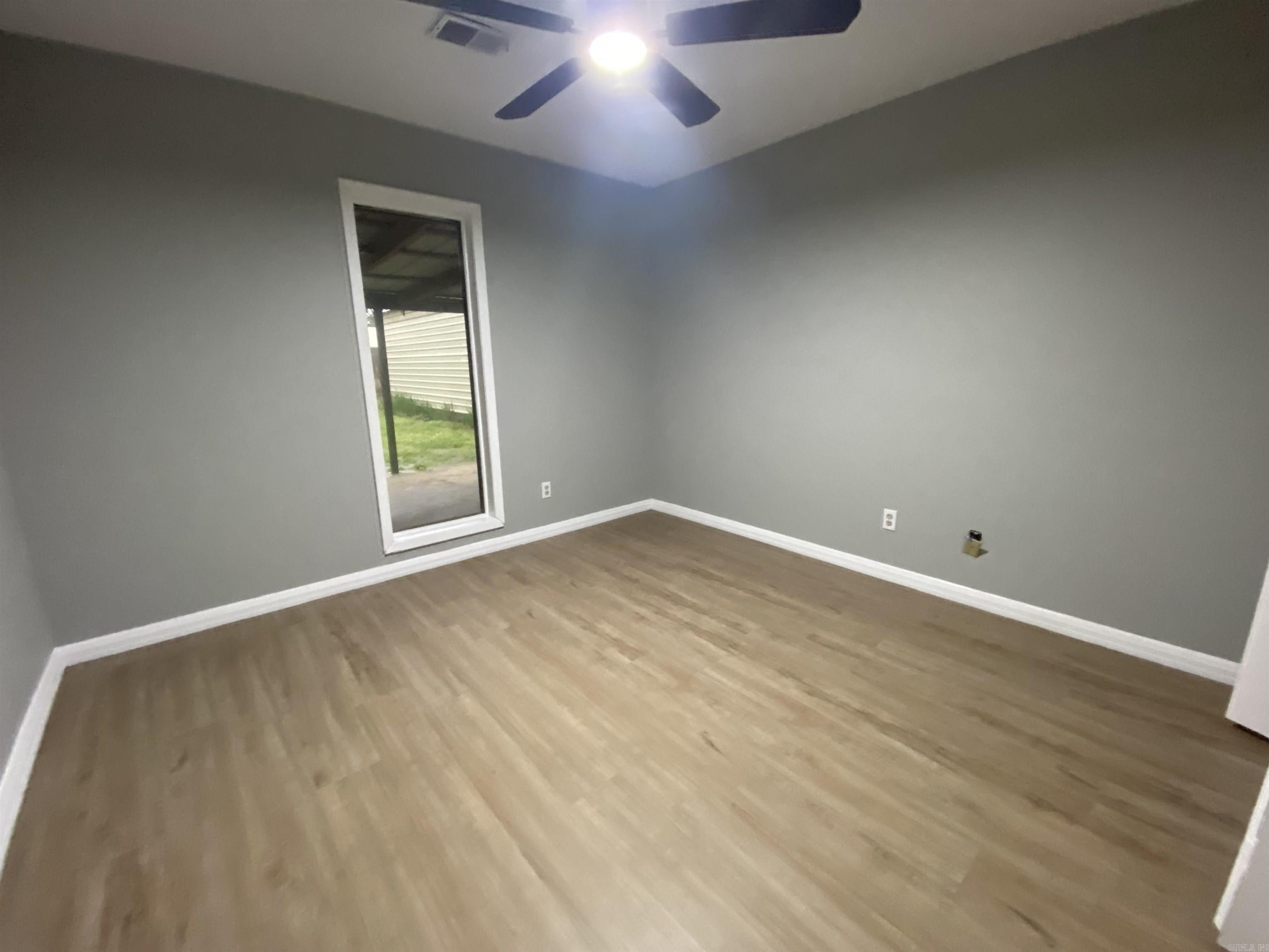 Criss 2nd - Residential