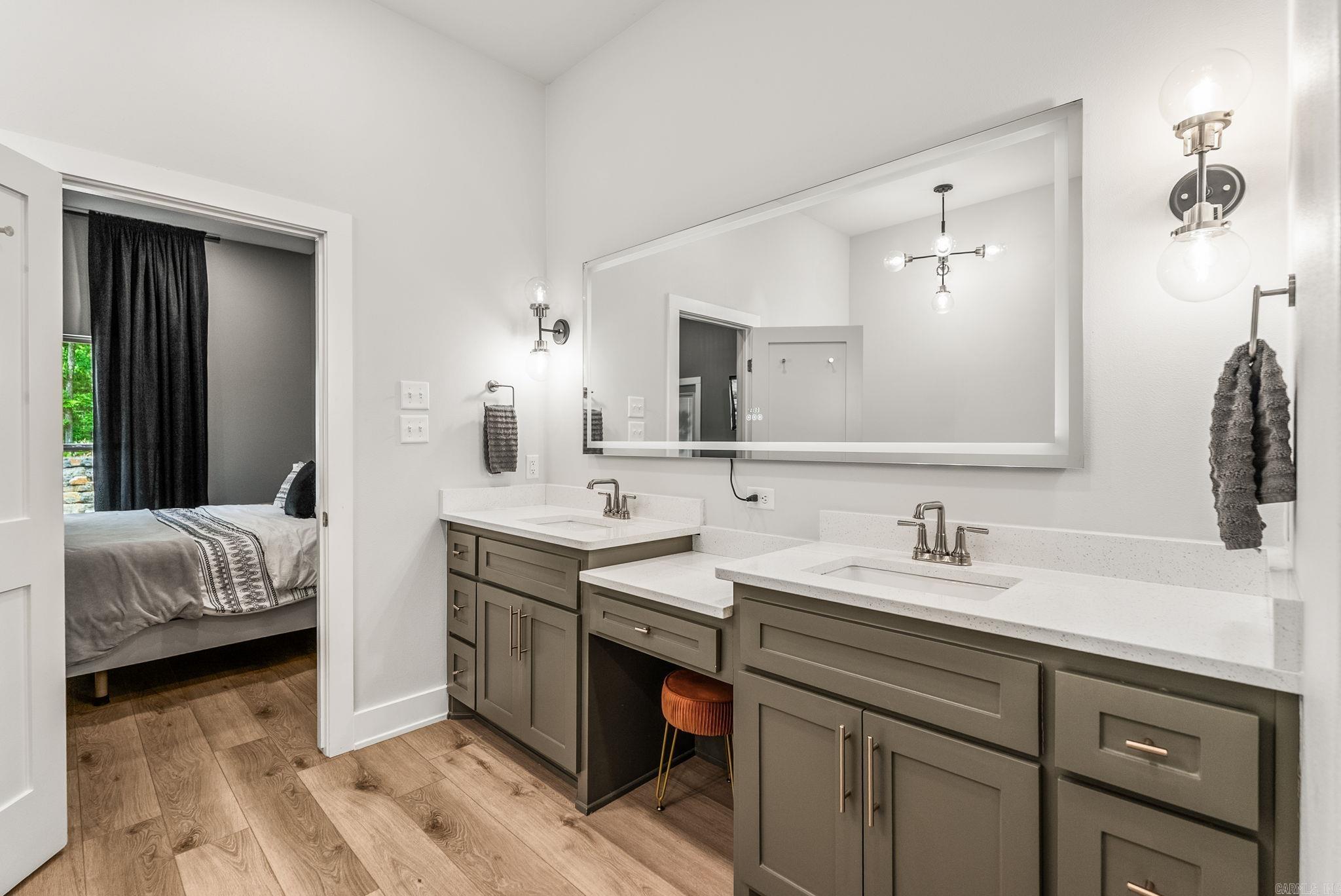 EAGLE RIDGE ESTATES - Residential
