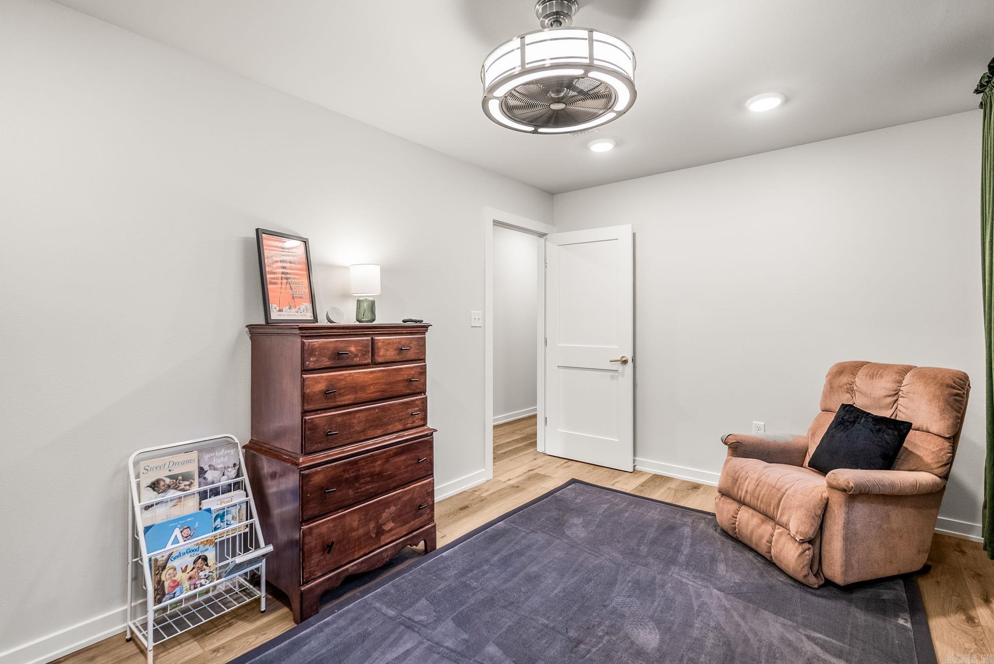 EAGLE RIDGE ESTATES - Residential