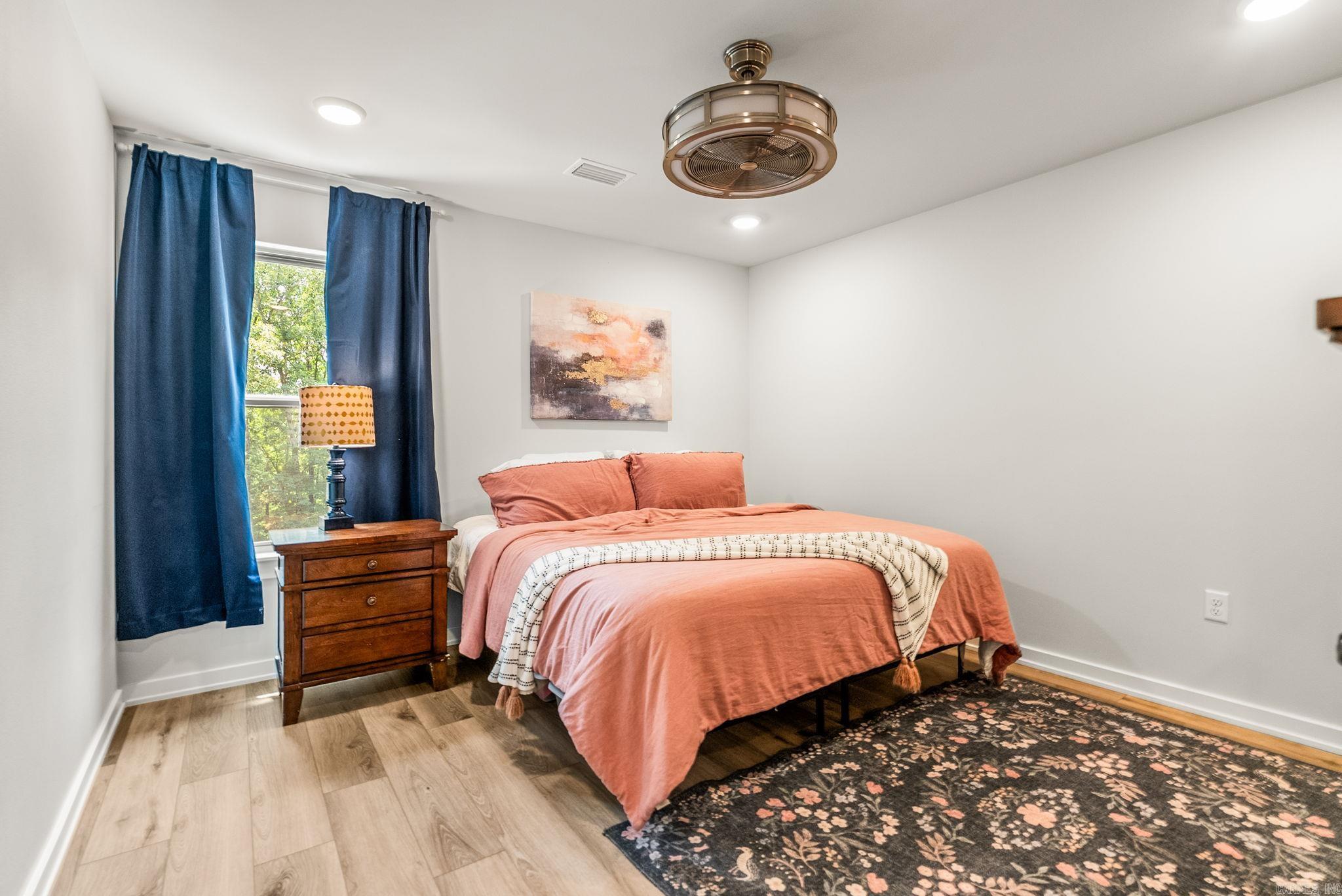 EAGLE RIDGE ESTATES - Residential
