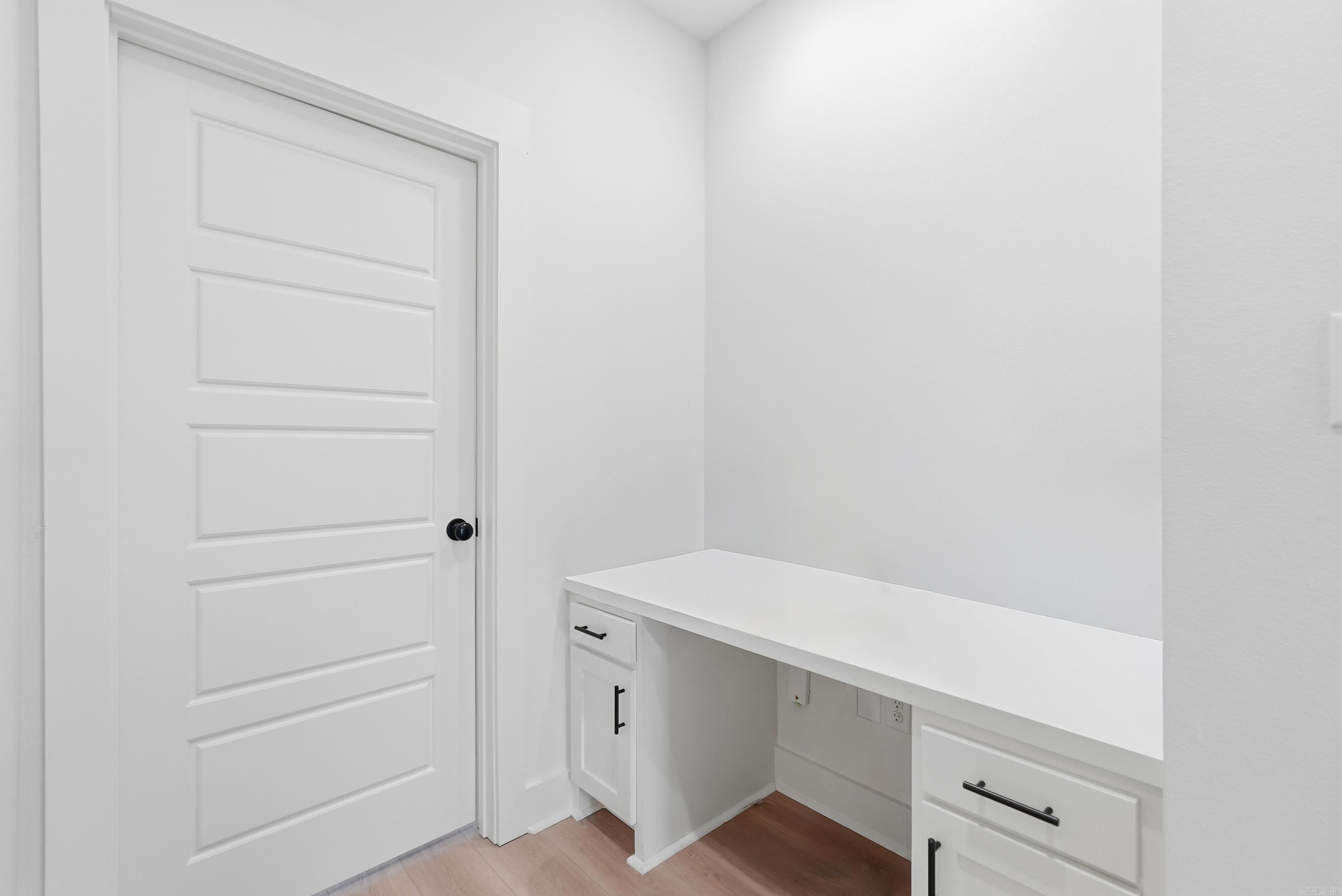 IVY PLACE - Residential