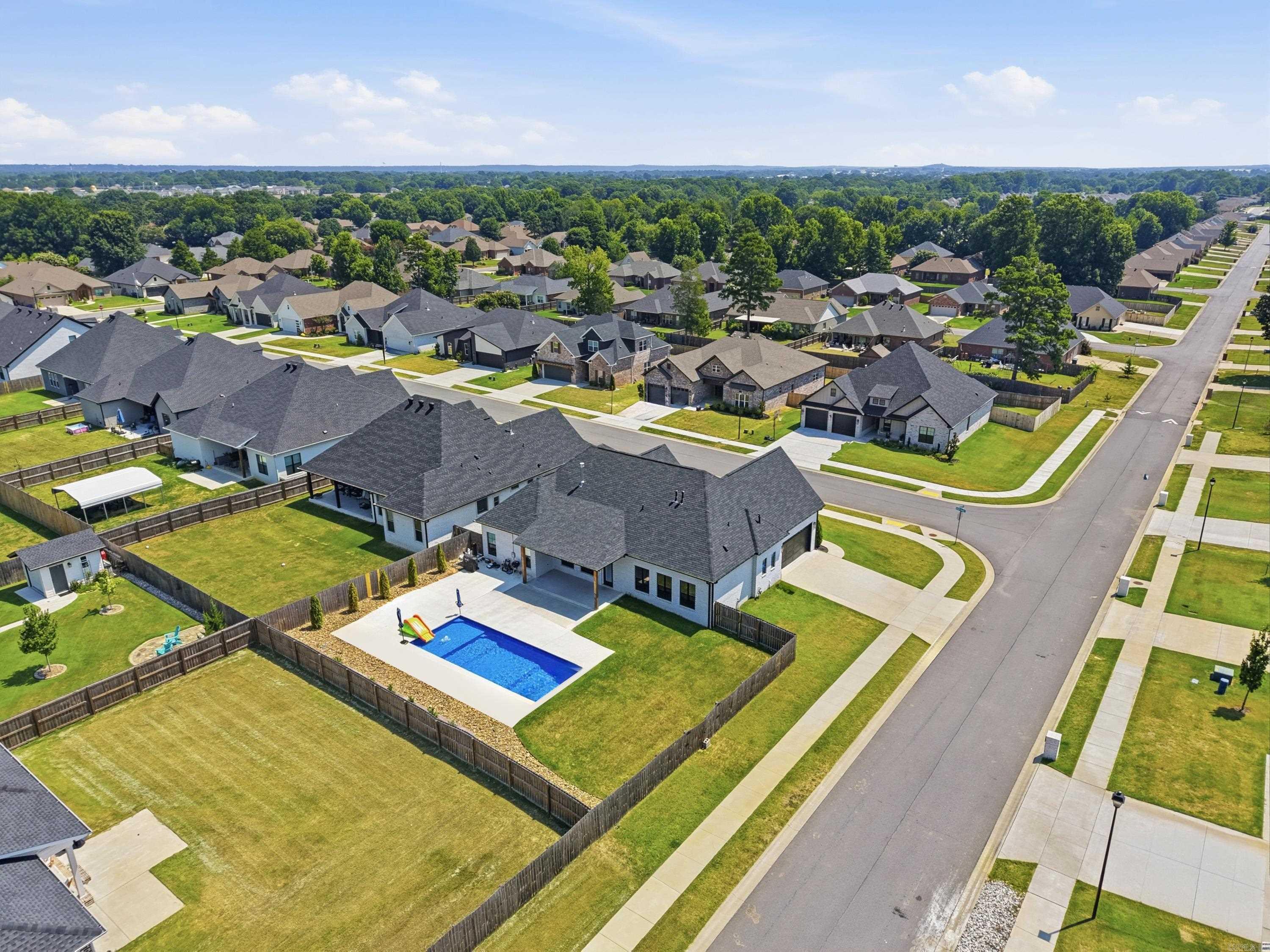 IVY PLACE - Residential