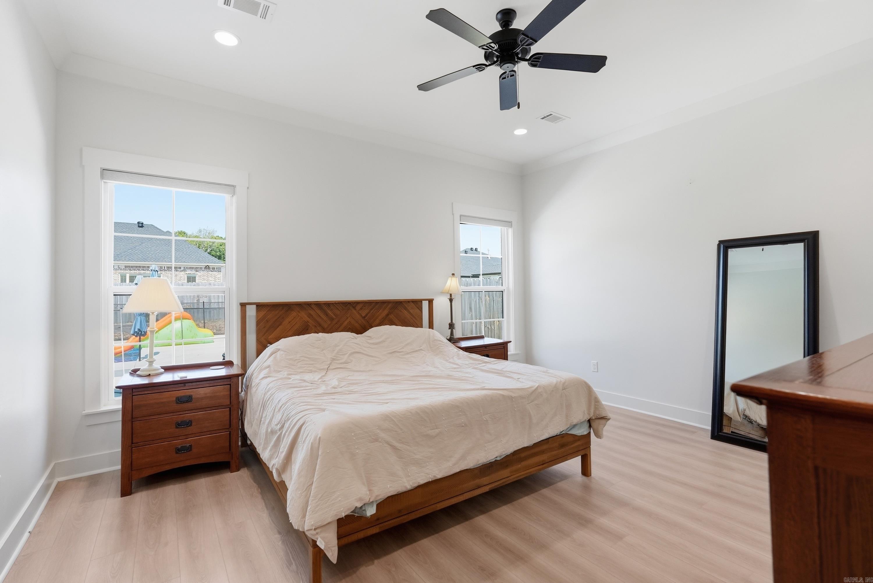 IVY PLACE - Residential