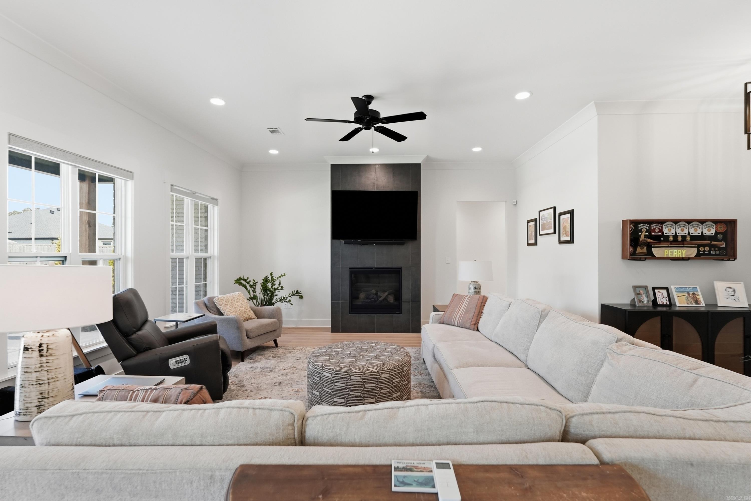 IVY PLACE - Residential