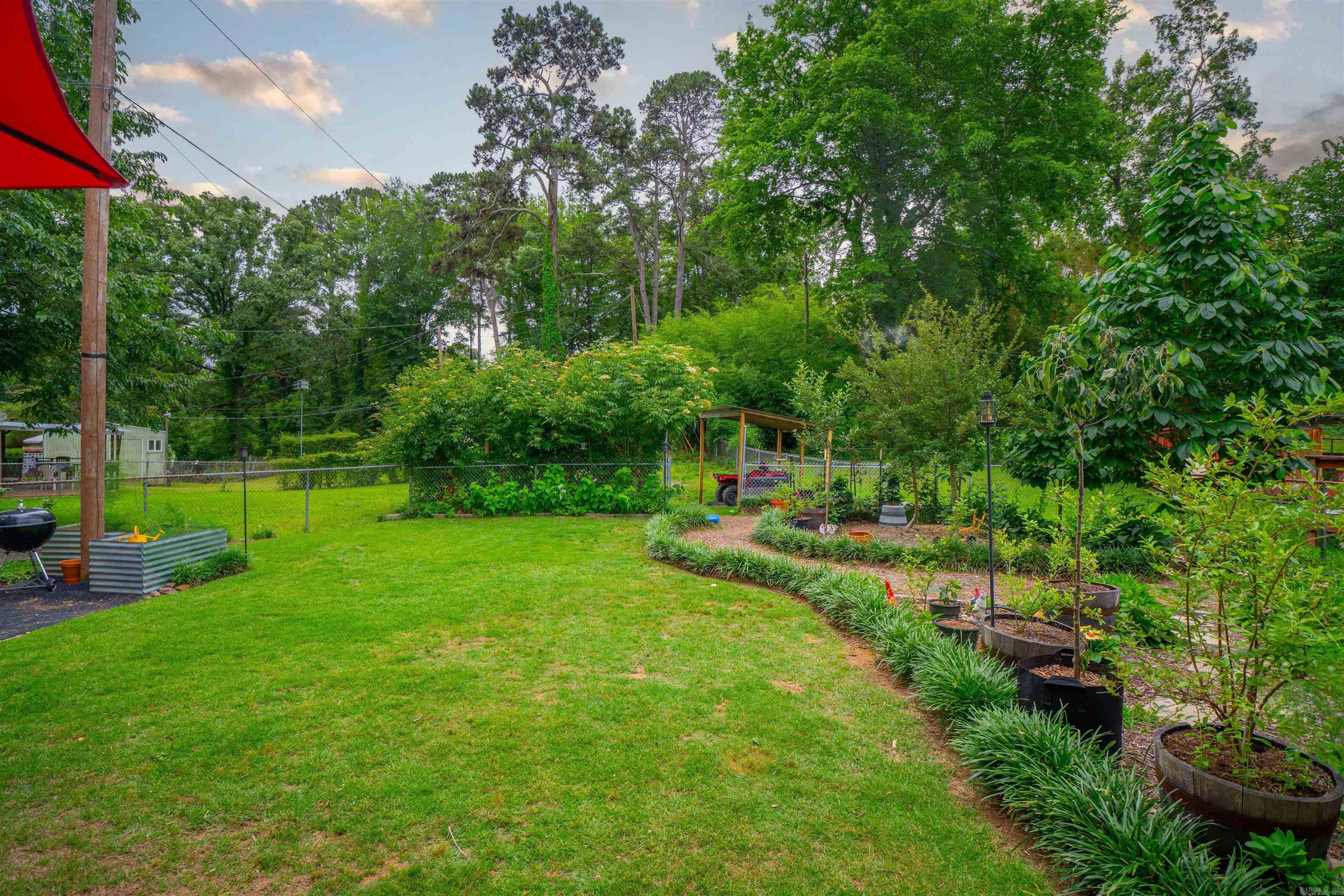 BROADMOOR ADD - Residential