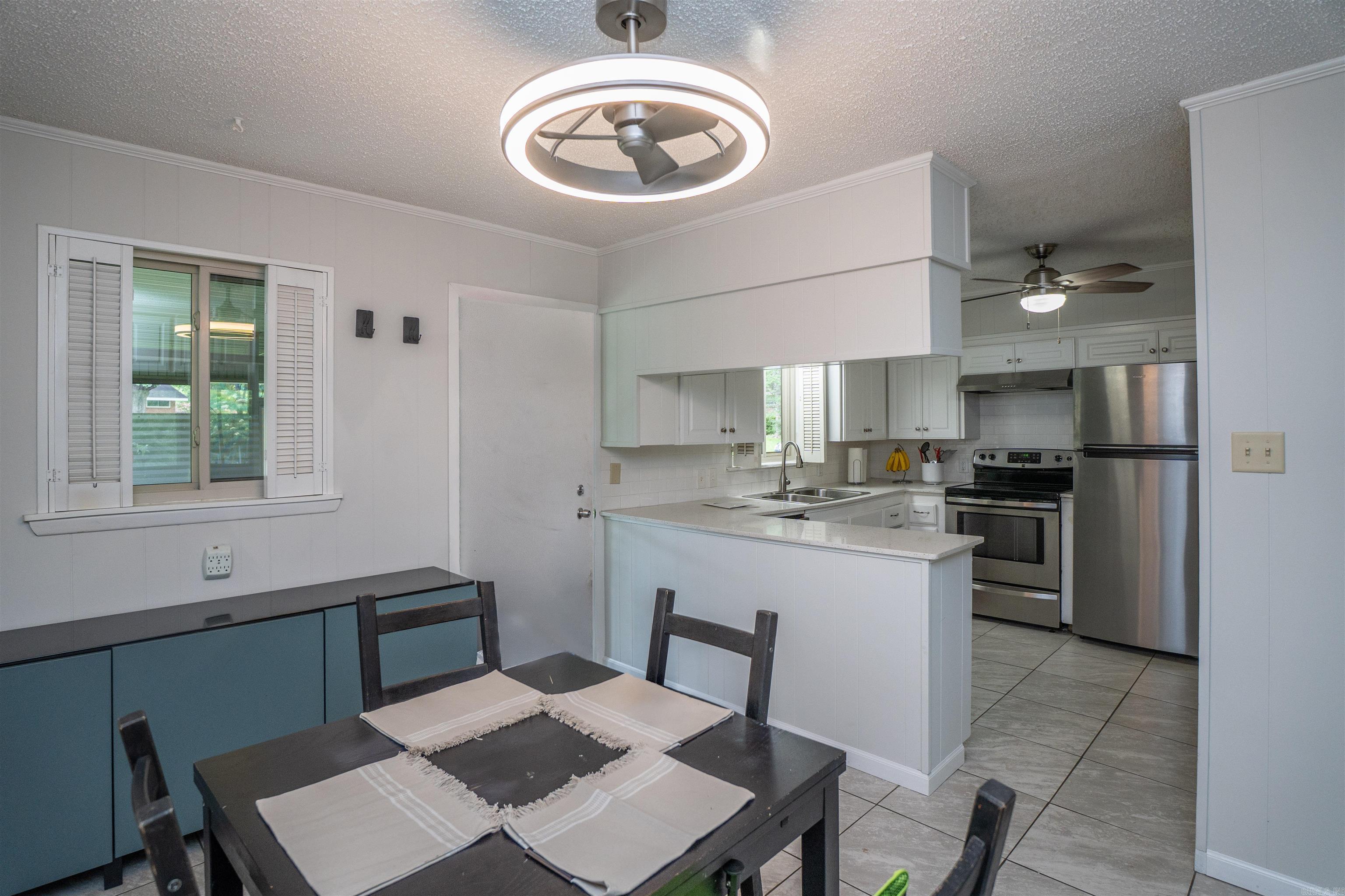 BROADMOOR ADD - Residential
