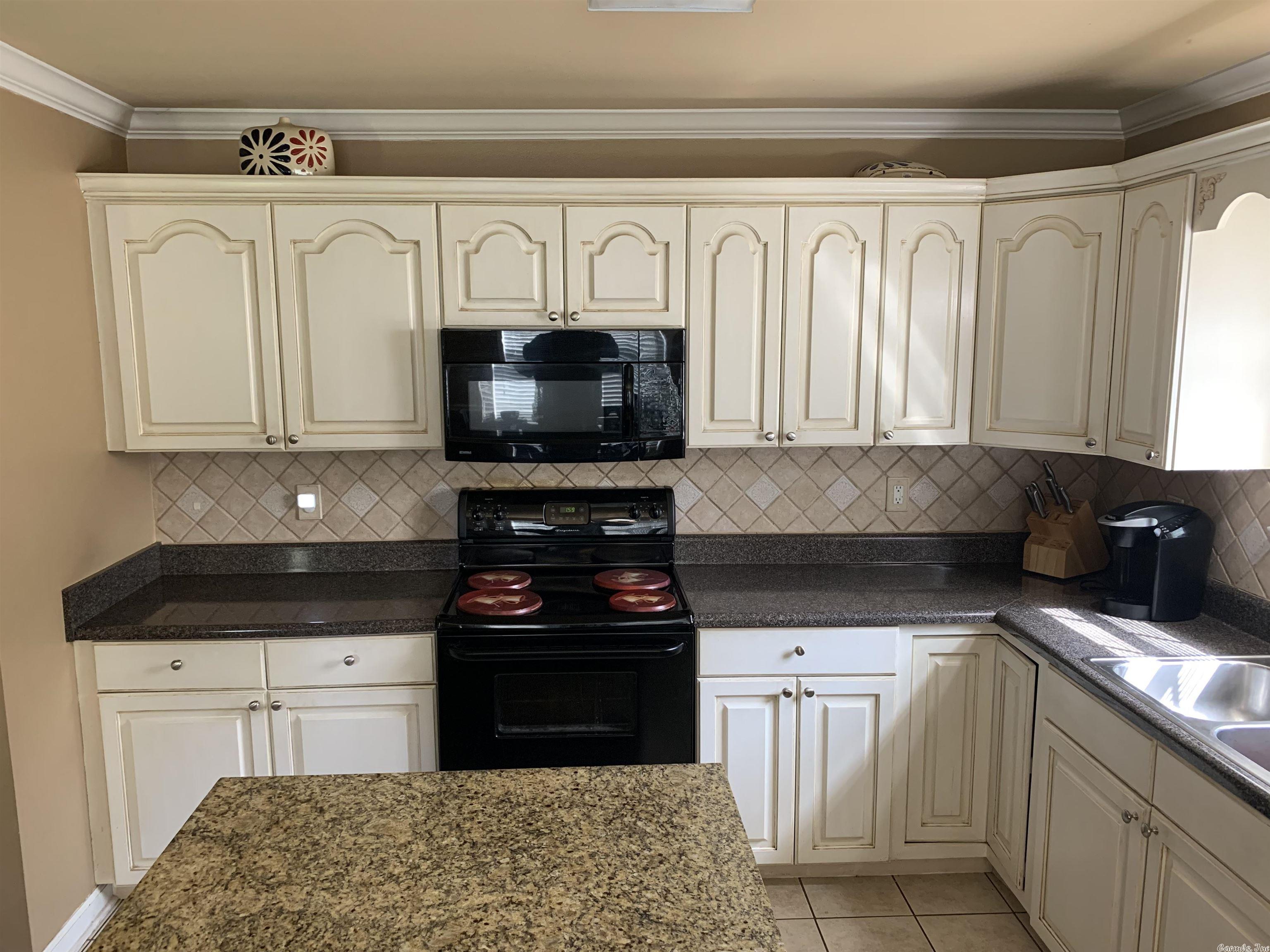 SAINT JOSEPHS GLEN - Residential