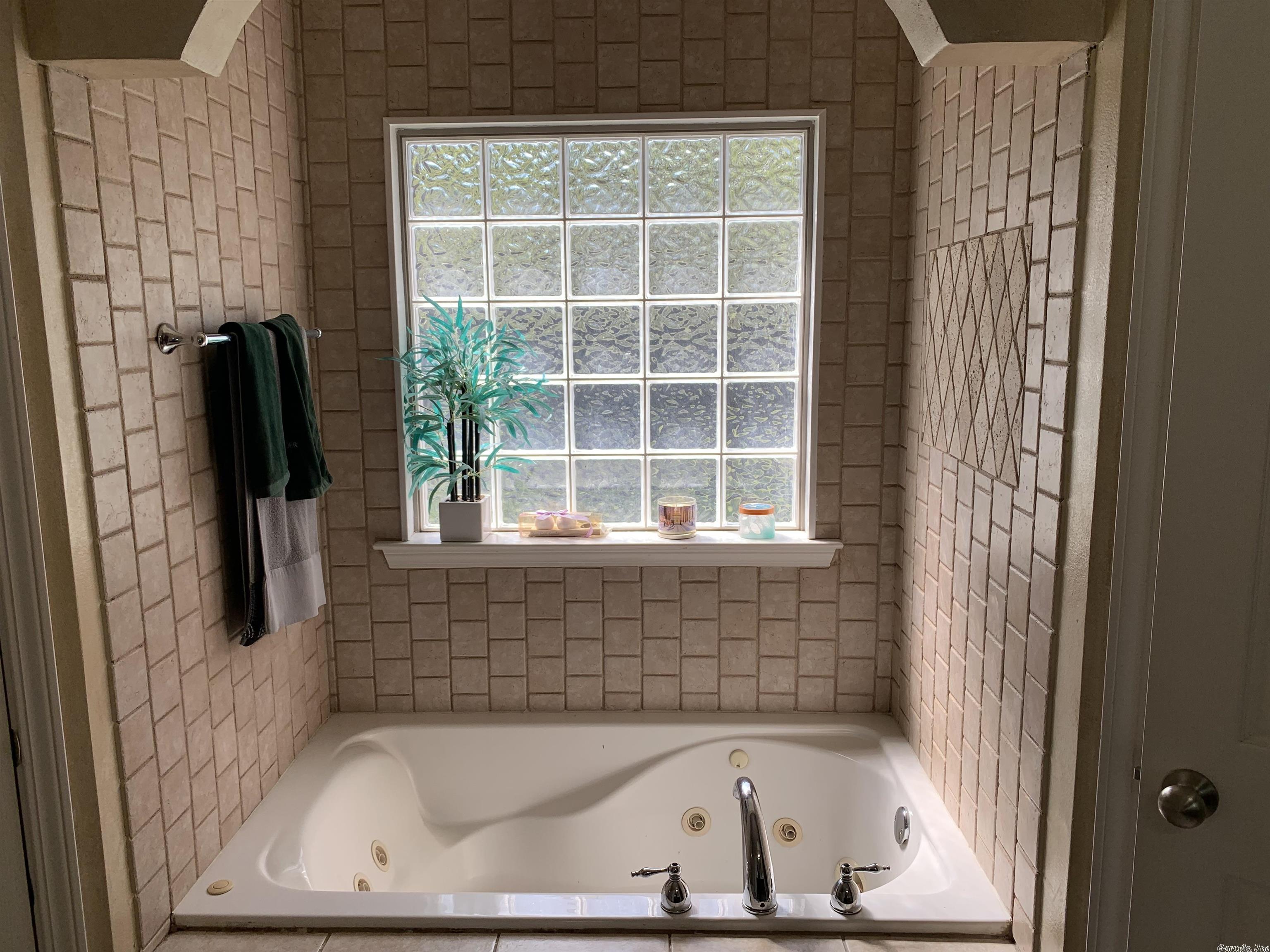 SAINT JOSEPHS GLEN - Residential