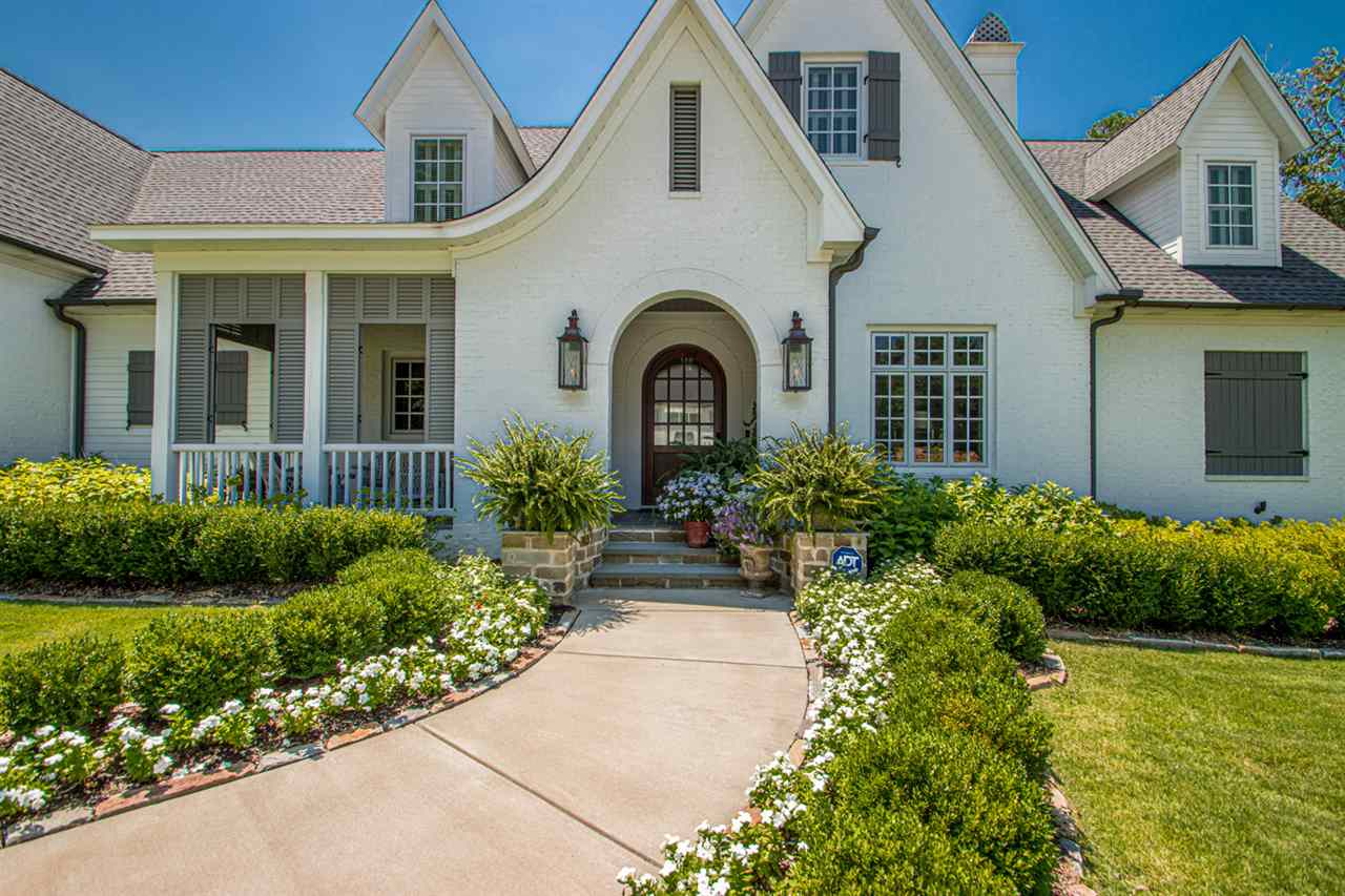 CHENAL VALLEY HALLEN COURT - Residential