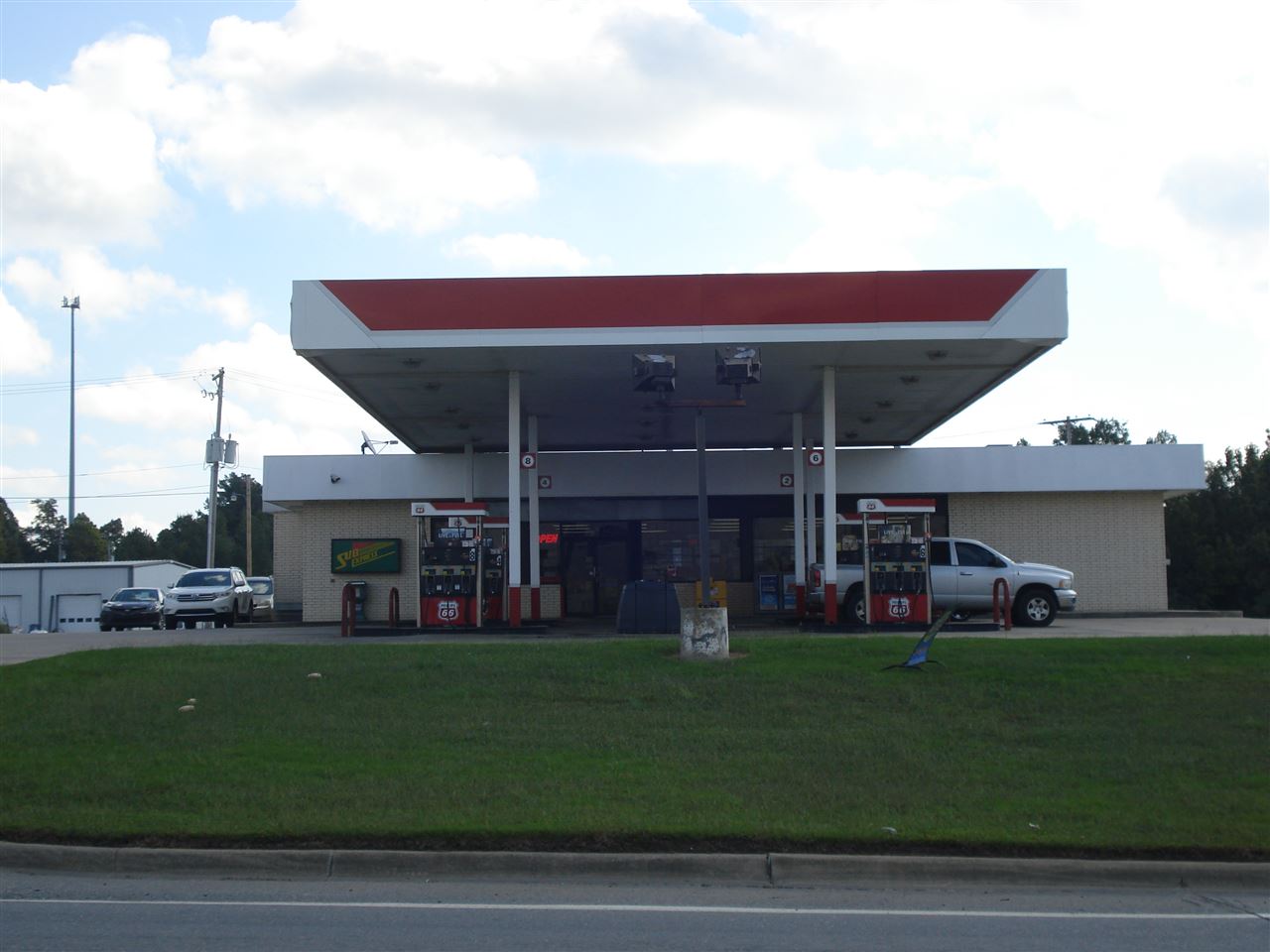Great Business in a Nice Location!! Come check out this turn-key Business Opportunity.  Profitable Convenience Store Business!!