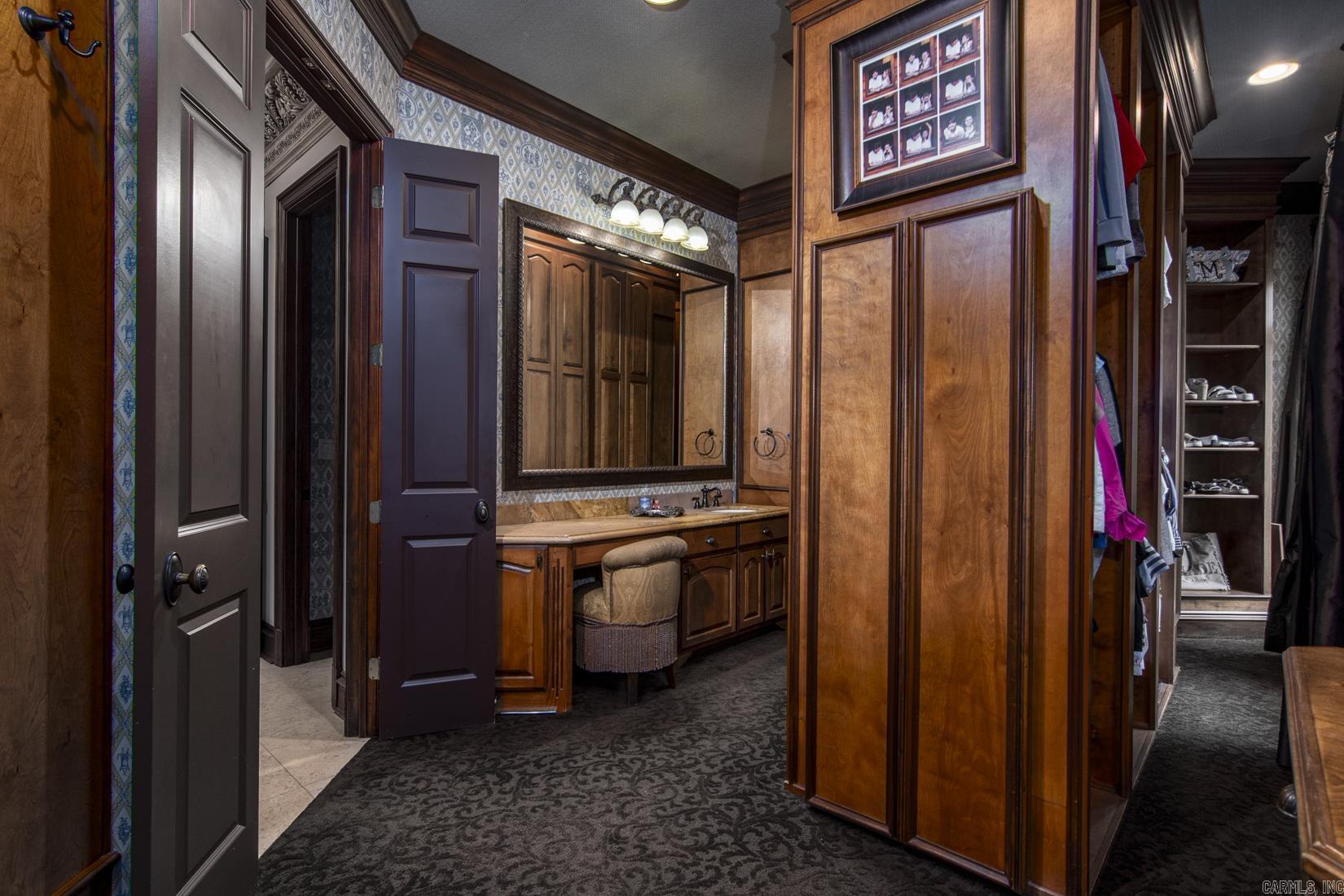 VALLEY FALLS ESTATES - Residential