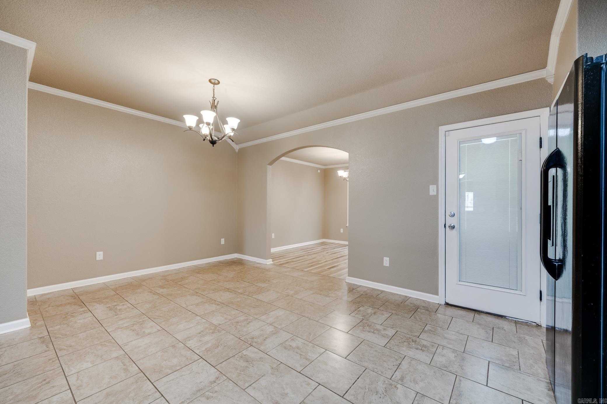 NORTH HILLS - Residential