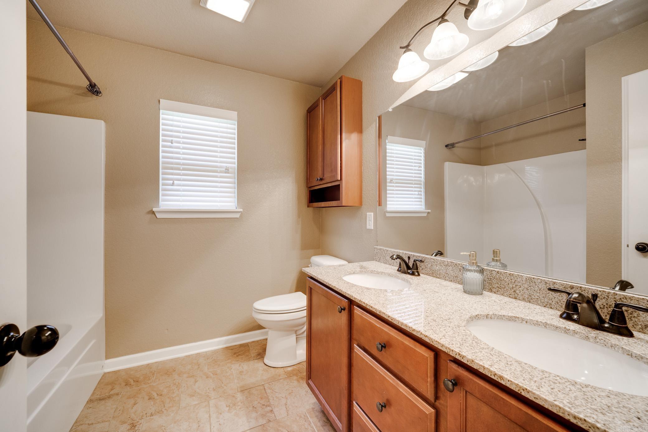 NORTH HILLS - Residential