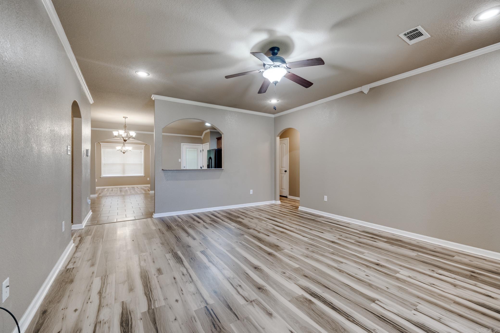 NORTH HILLS - Residential