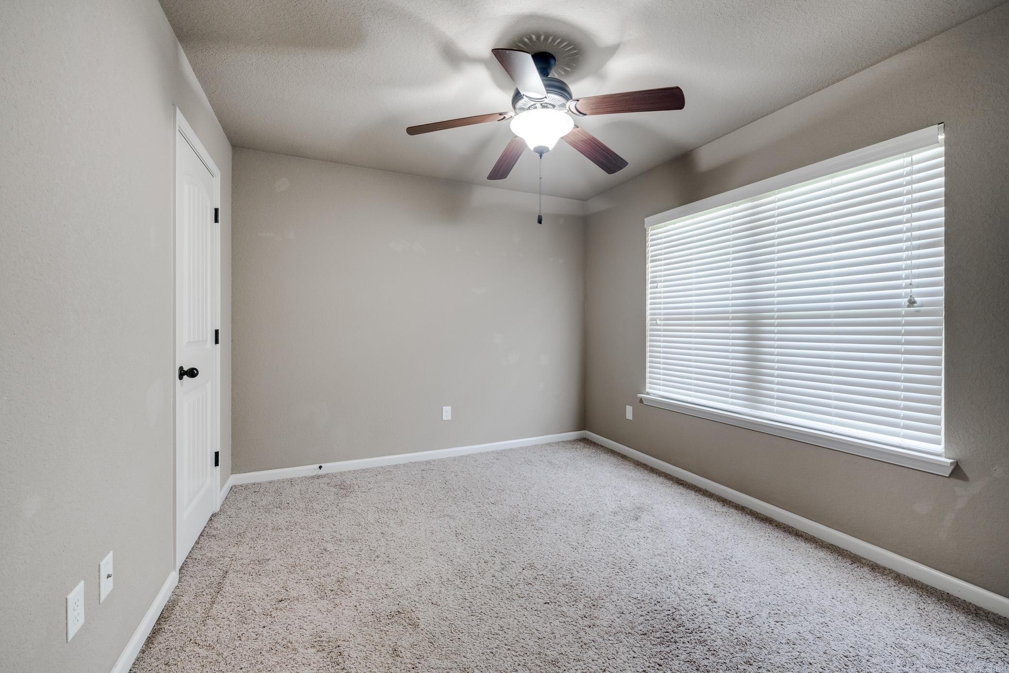 NORTH HILLS - Residential