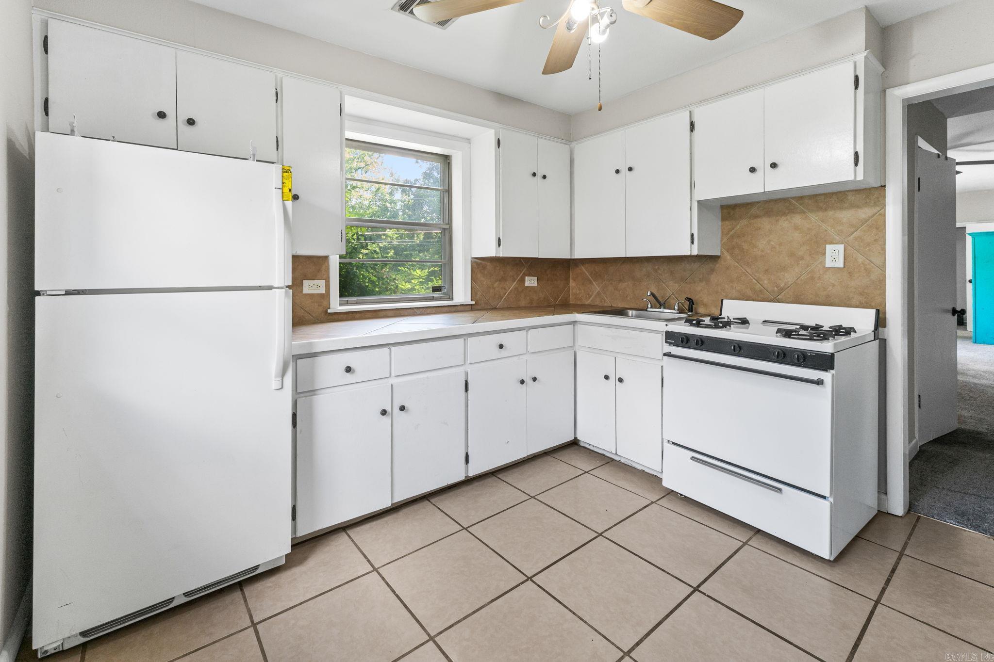 BROADVIEW - Residential