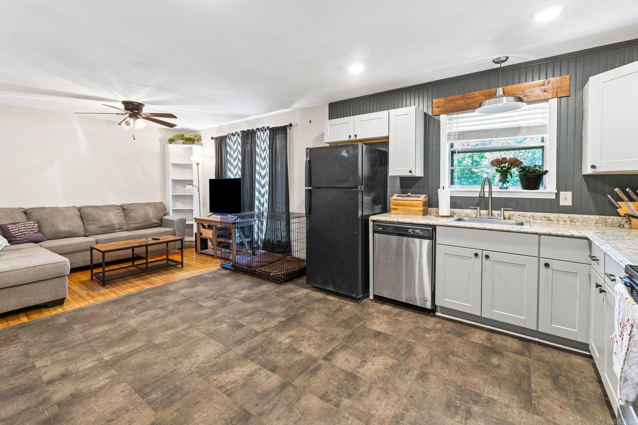 BROADVIEW - Residential