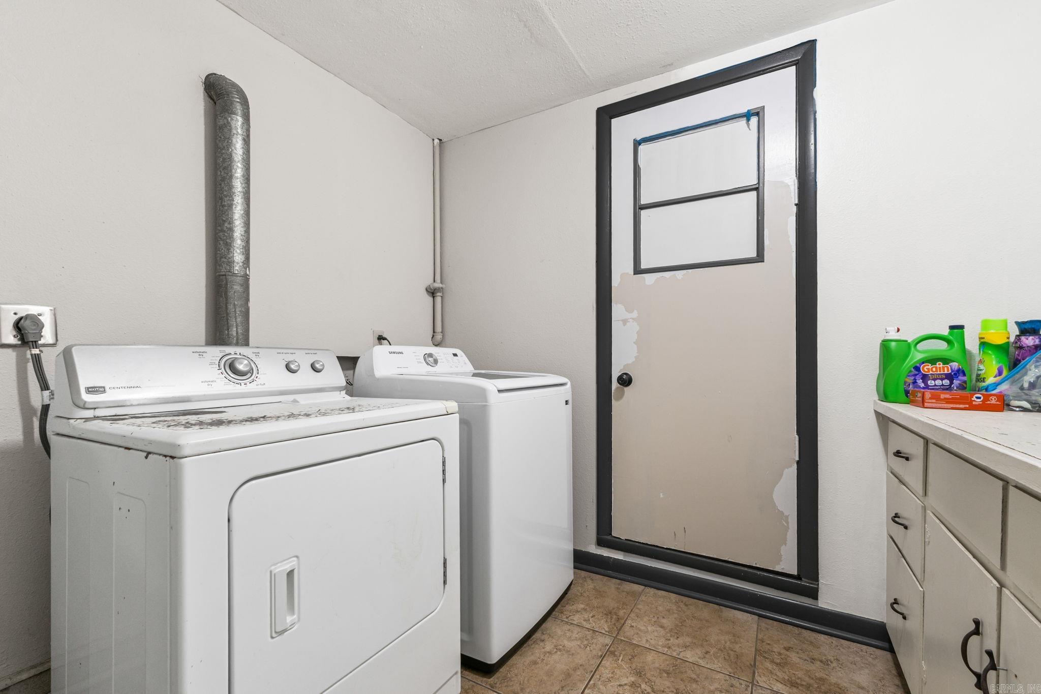 BROADVIEW - Residential