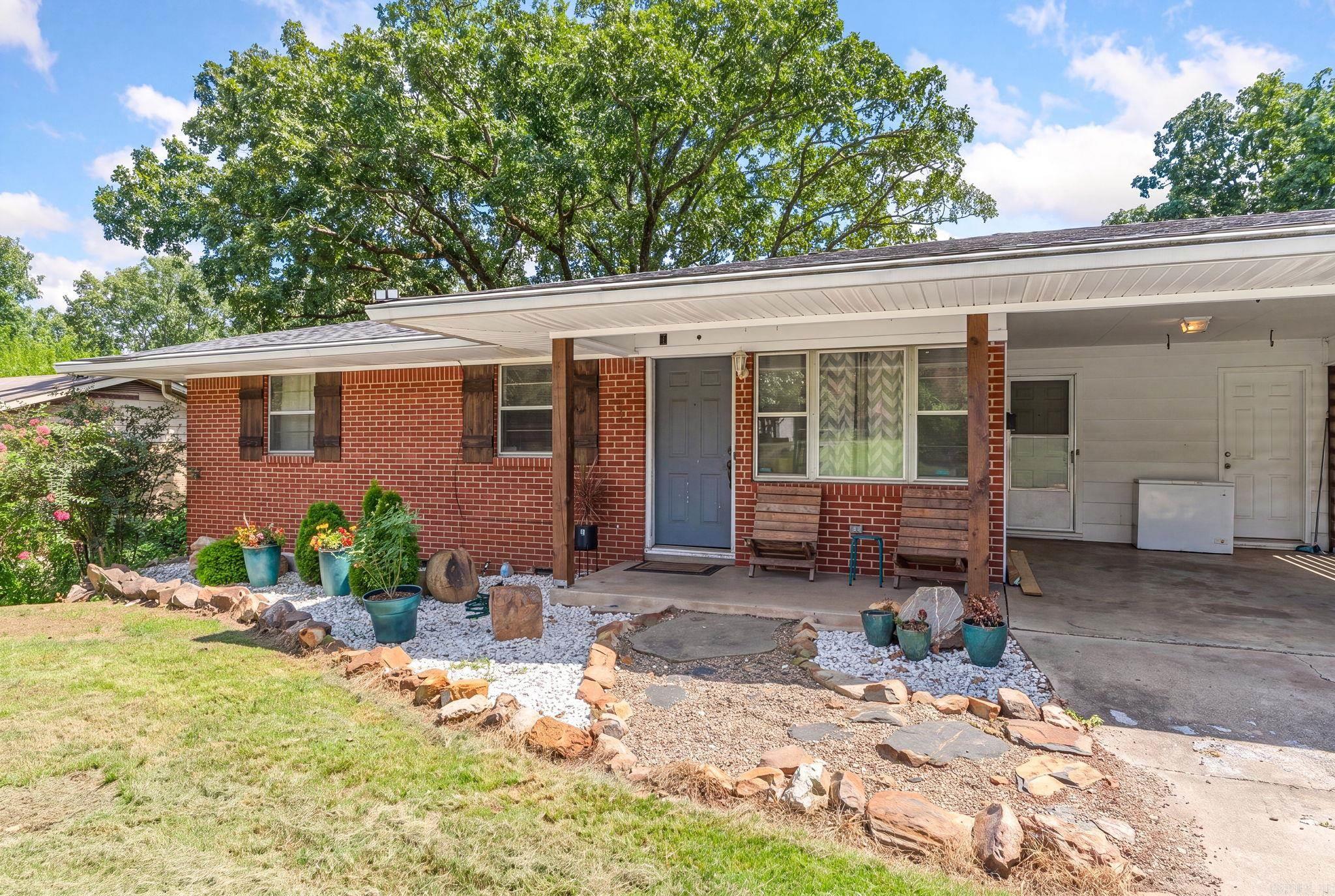 BROADVIEW - Residential
