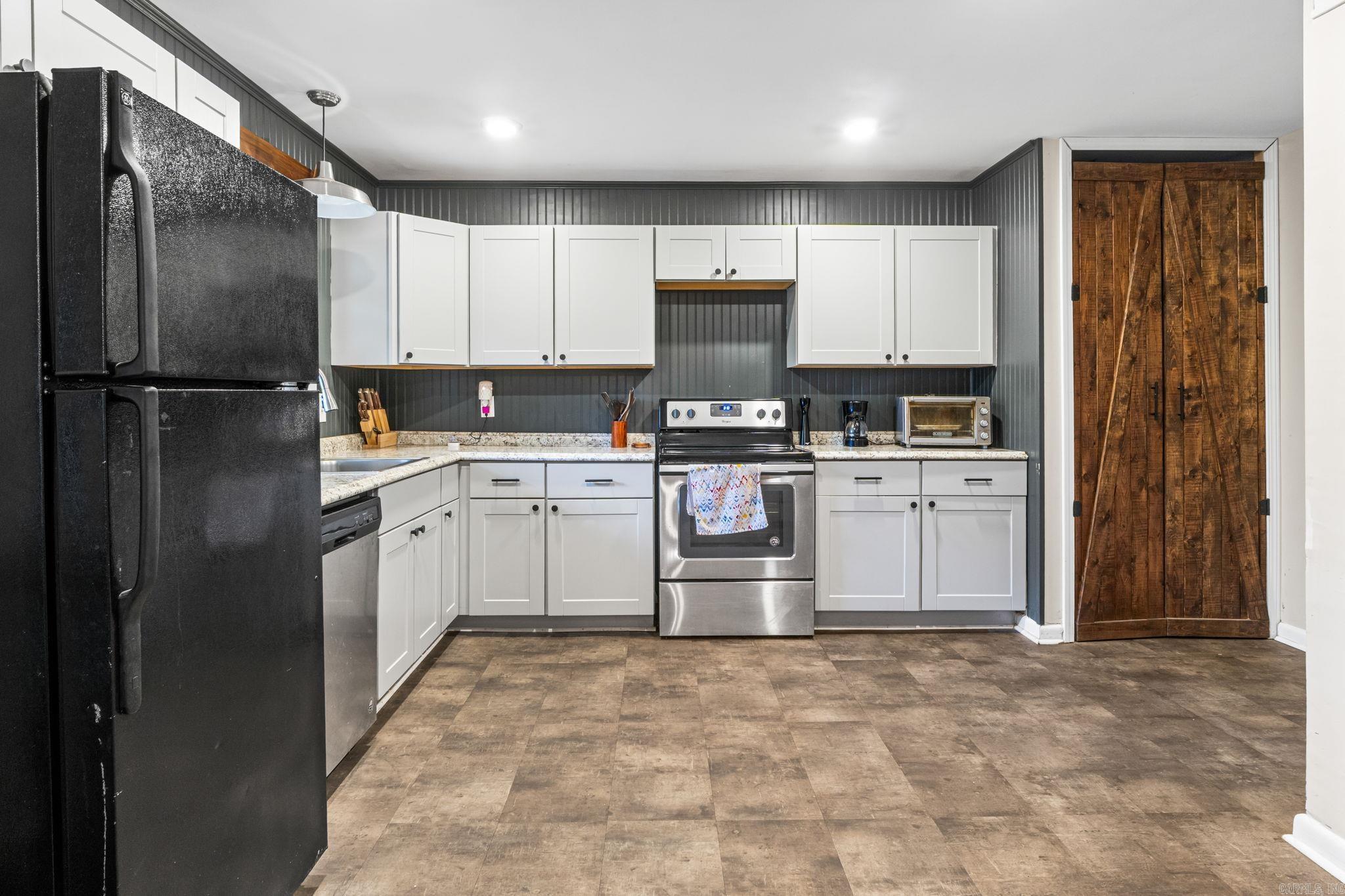 BROADVIEW - Residential