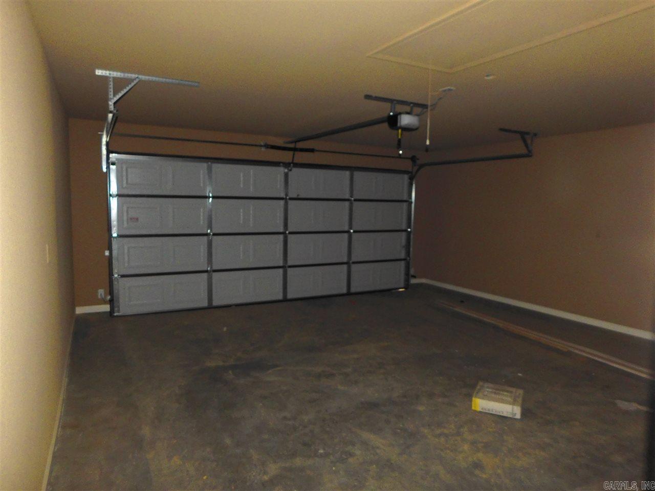 TRAMMEL ESTATES - Residential