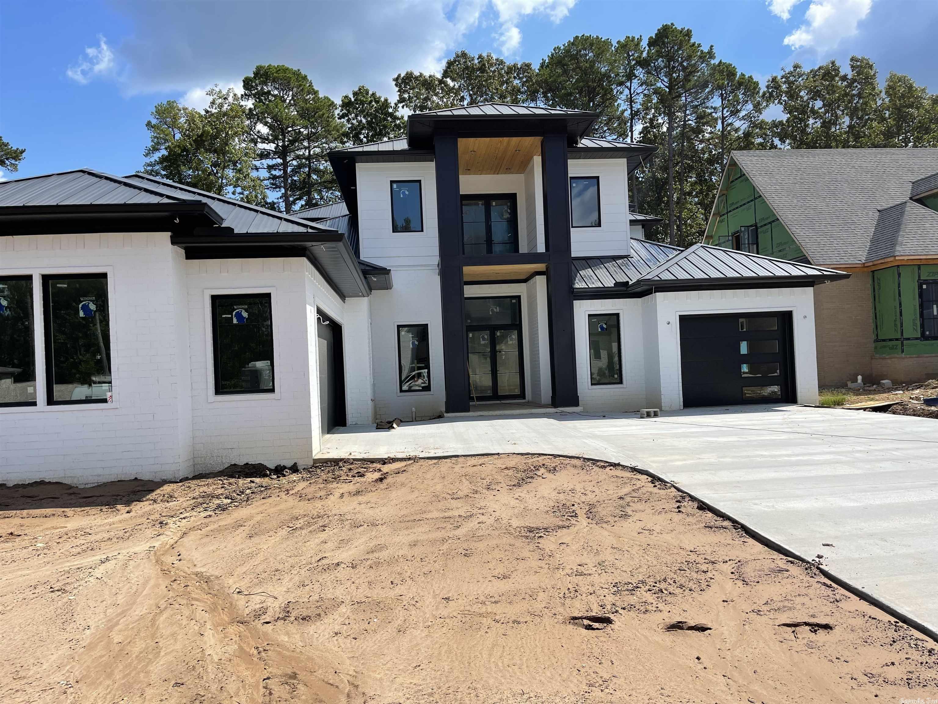 CHENAL VALLEY HALLEN COURT - Residential