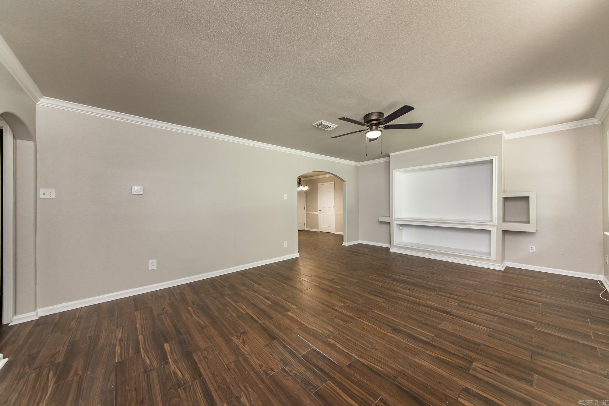 PHEASANT RUN - Residential