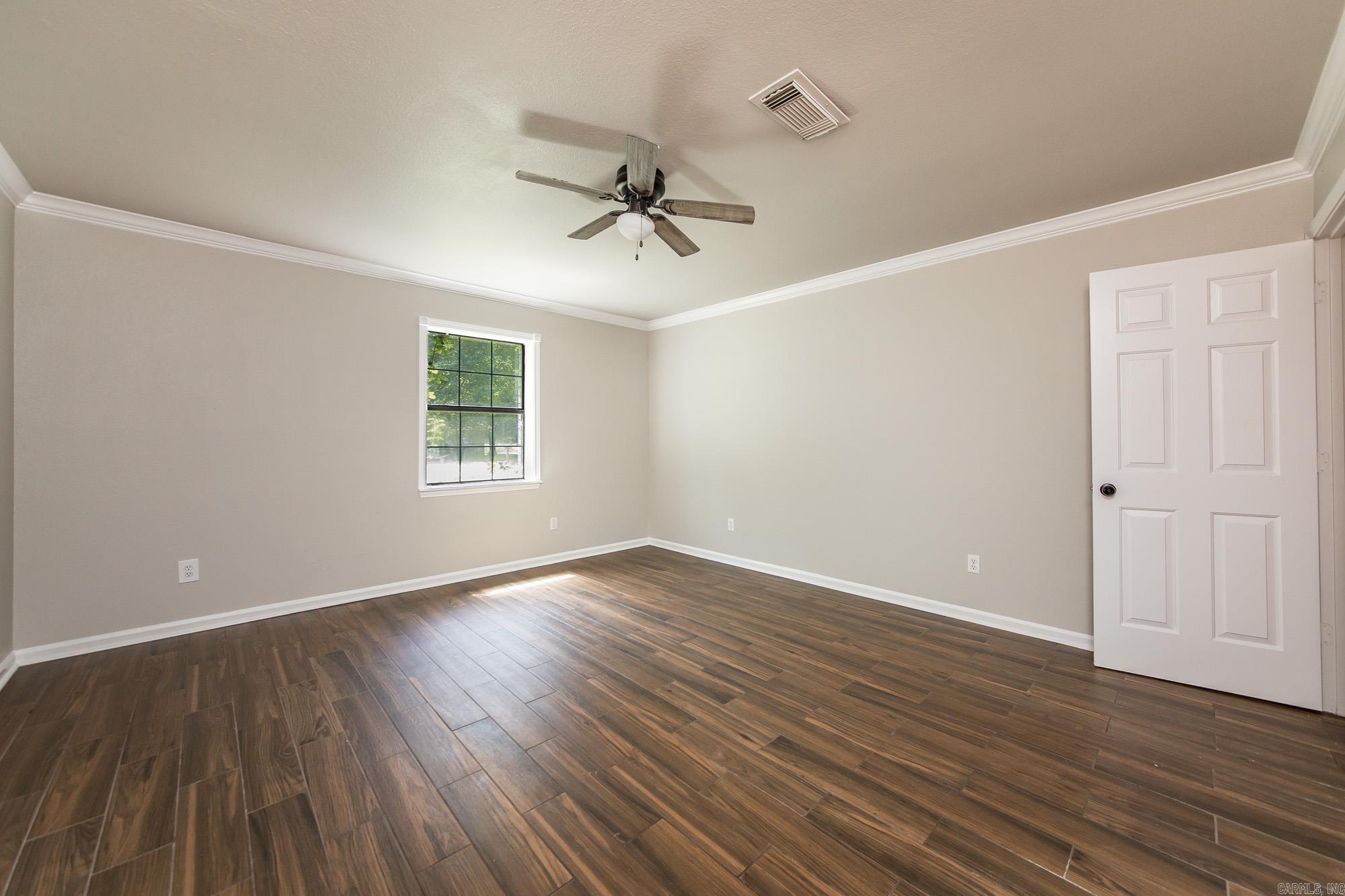 PHEASANT RUN - Residential