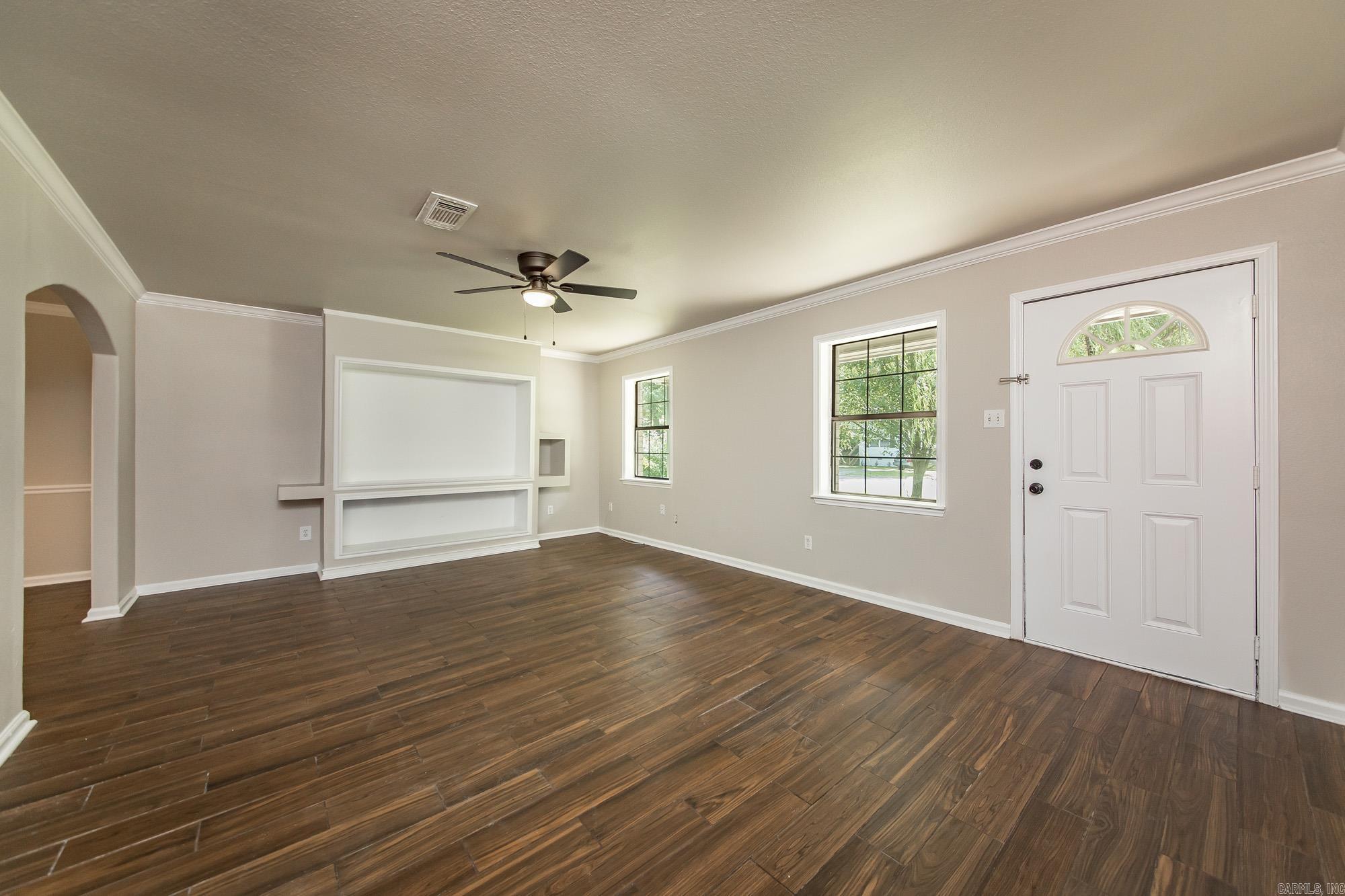 PHEASANT RUN - Residential