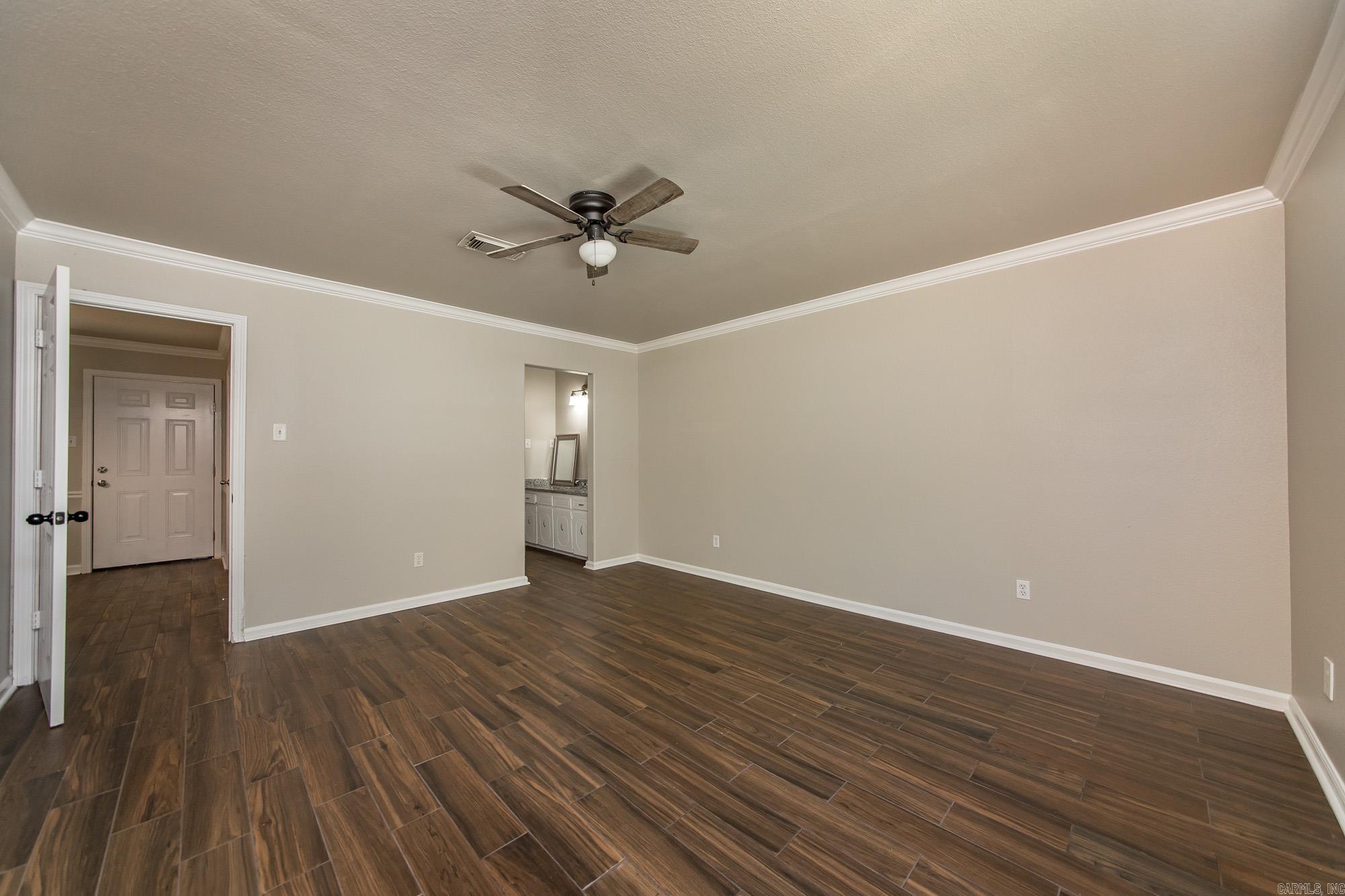PHEASANT RUN - Residential