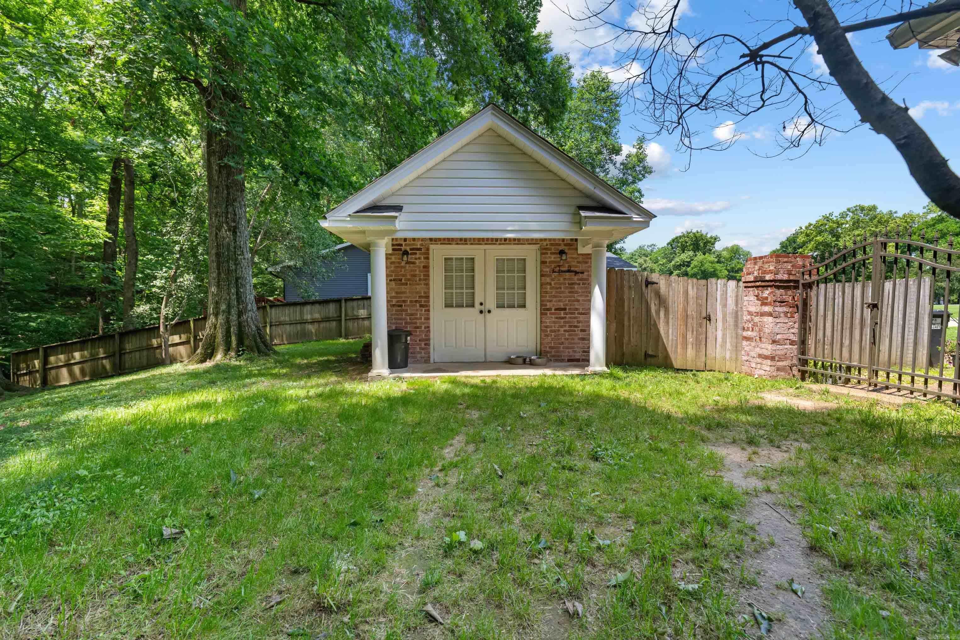 RIVER DRIVE ESTATES - SOUTH - Residential