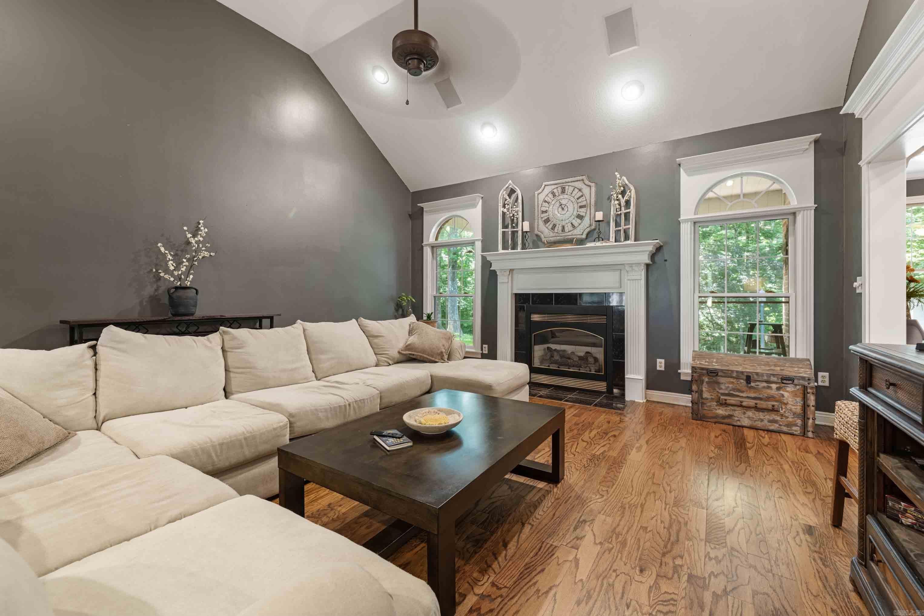 RIVER DRIVE ESTATES - SOUTH - Residential