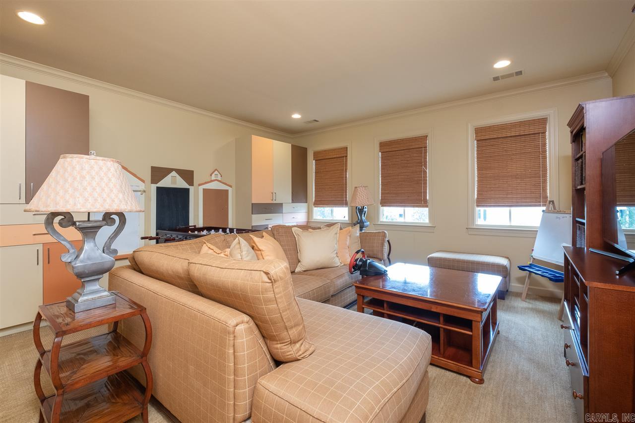 CHENAL VALLEY ORLE - Residential