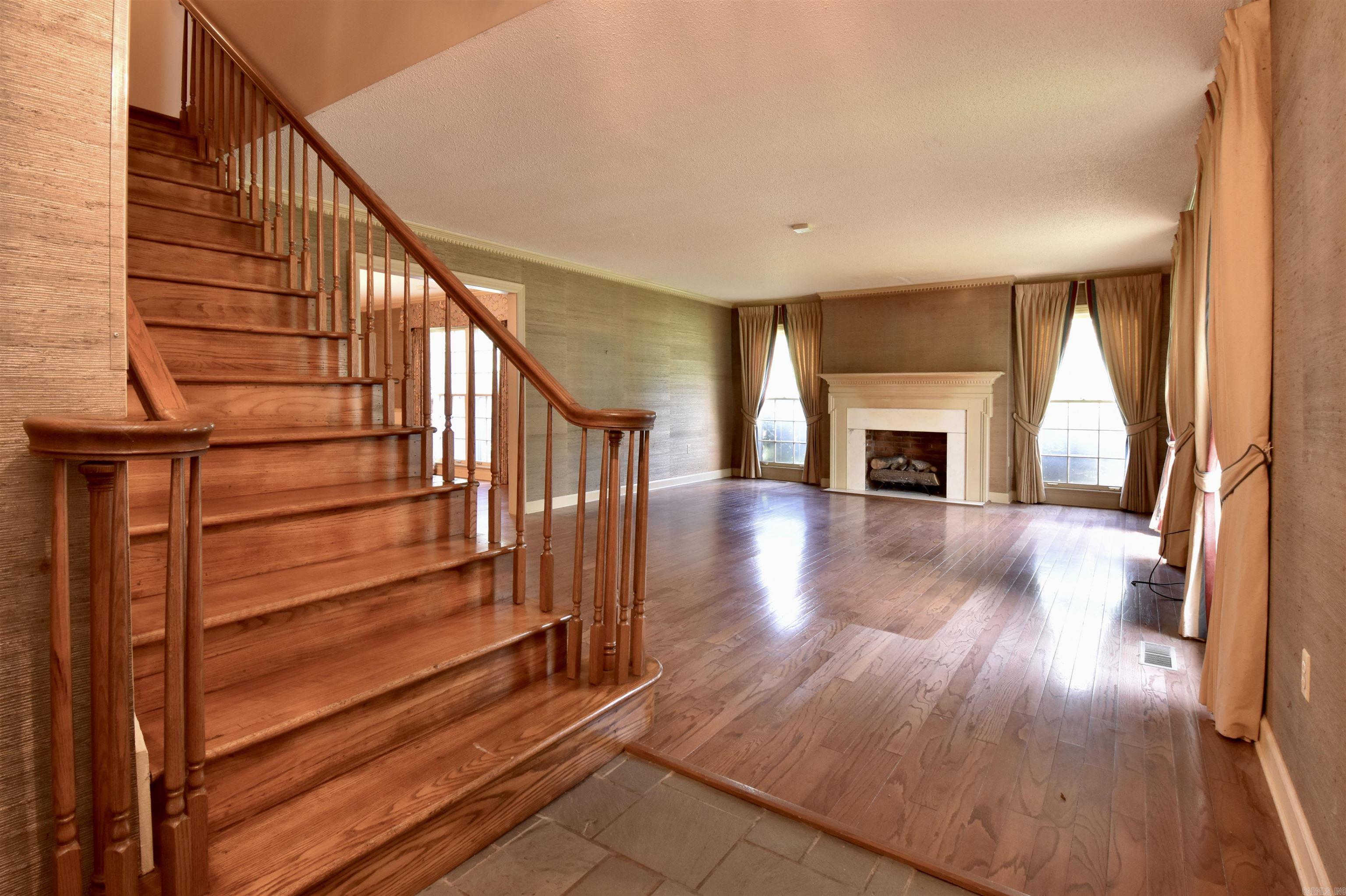 Metes & Bounds - Residential