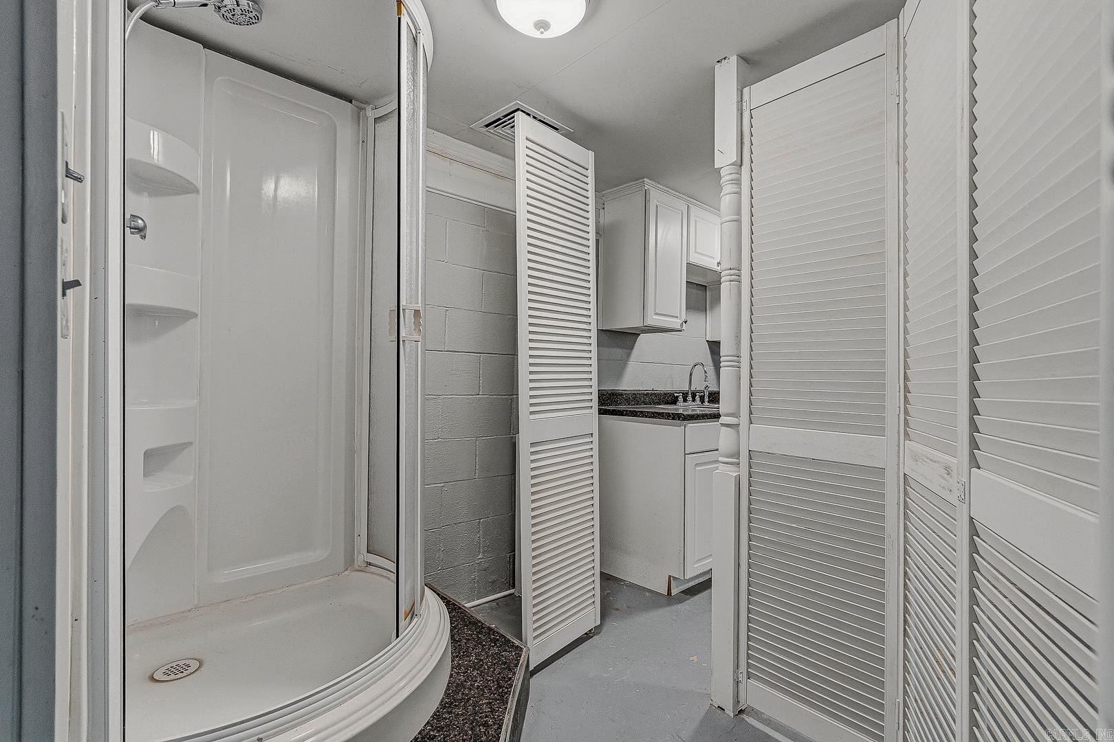 Ruth Ann - Residential