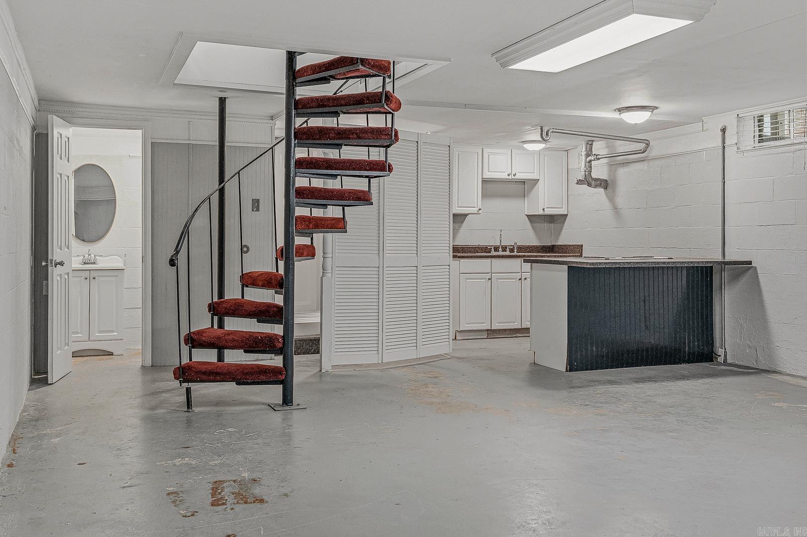 Ruth Ann - Residential
