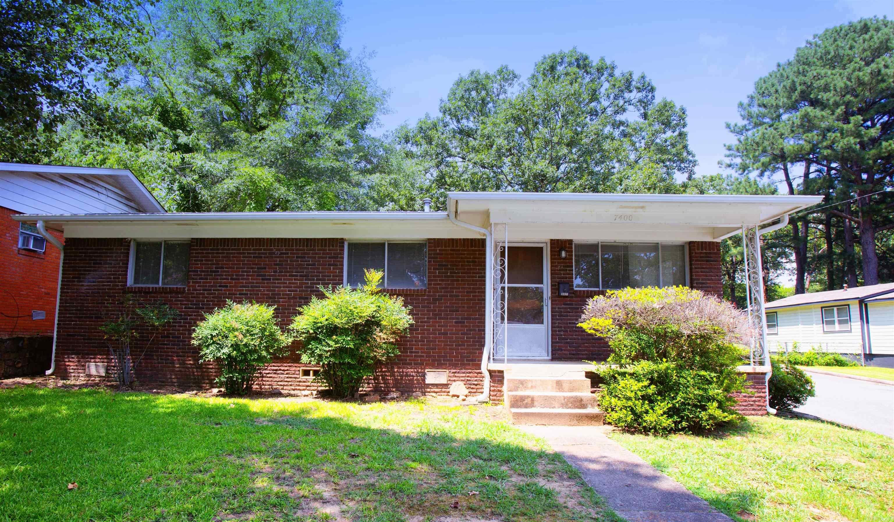 *MOVE IN SPECIAL! HALF OFF FIRST MONTH’S RENT AND A FREE 50’’ SMART TV!  Charming 3BD/1.5BA on a corner lot in Little Rock that is waiting for you to call home. Beautiful refinished hardwoods throughout. Eat-in-kitchen with new appliances. Brand new washer and dryer included. Ceiling fans in most rooms throughout. When you're ready to unwind, head outside to the lovely stone patio where you can relax and enjoy the peaceful surroundings. Fully fenced yard that is perfect for anyone with kids or pets.This home is conveniently located in midtown, putting you just minutes away from some of the city's best restaurants, shops, and hospitals. This property is managed by Hoffman Team so beware of scammers - we will never ask you to Cashapp us money. The lease for this property is for 2 years with a 3% increase after the first year. Income must be 3x the amount of rent. This property does not accept section 8.