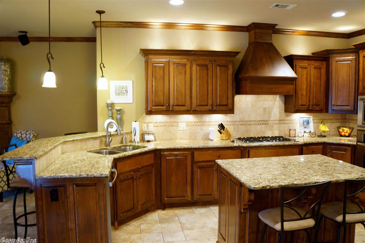 MAUMELLE VALLEY ESTATES - Residential