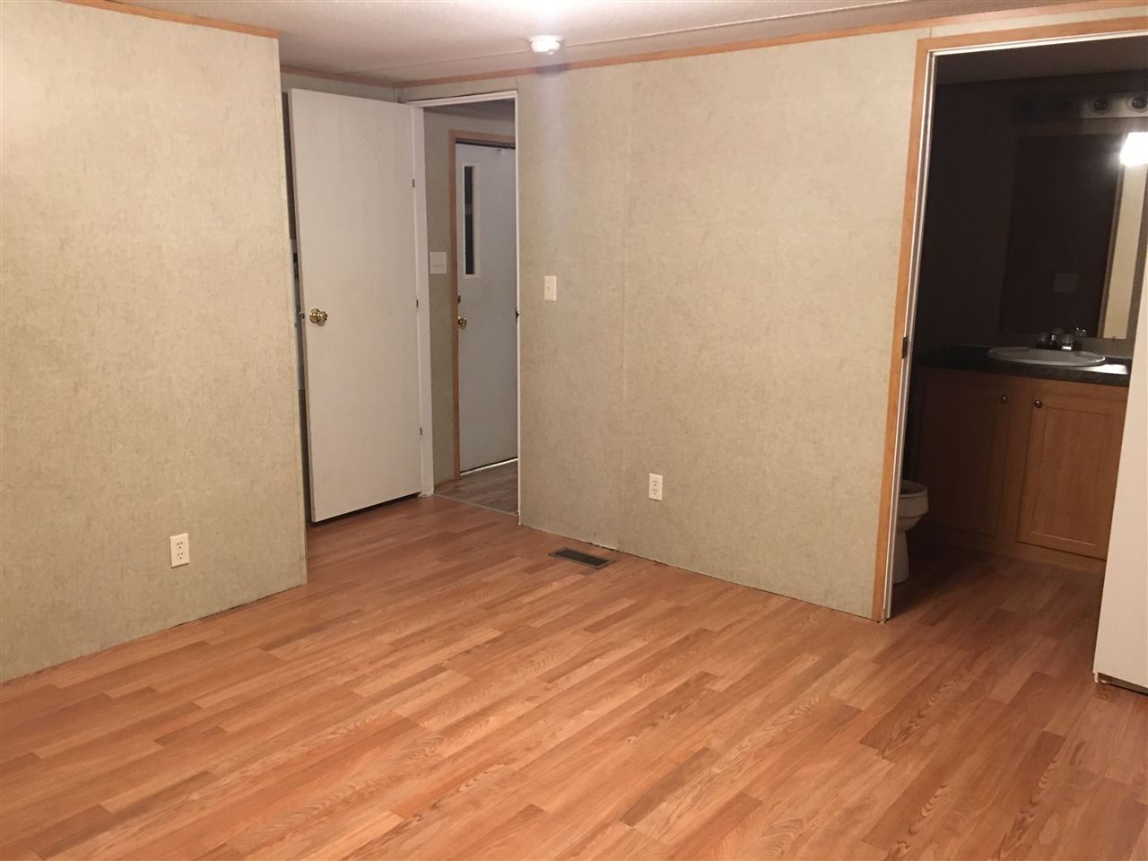 Metes & Bounds - Commercial Sale