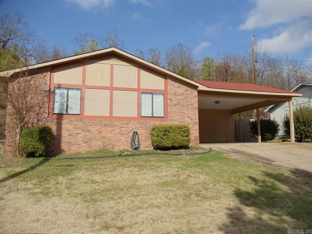 ARROW HEAD MANOR - Residential