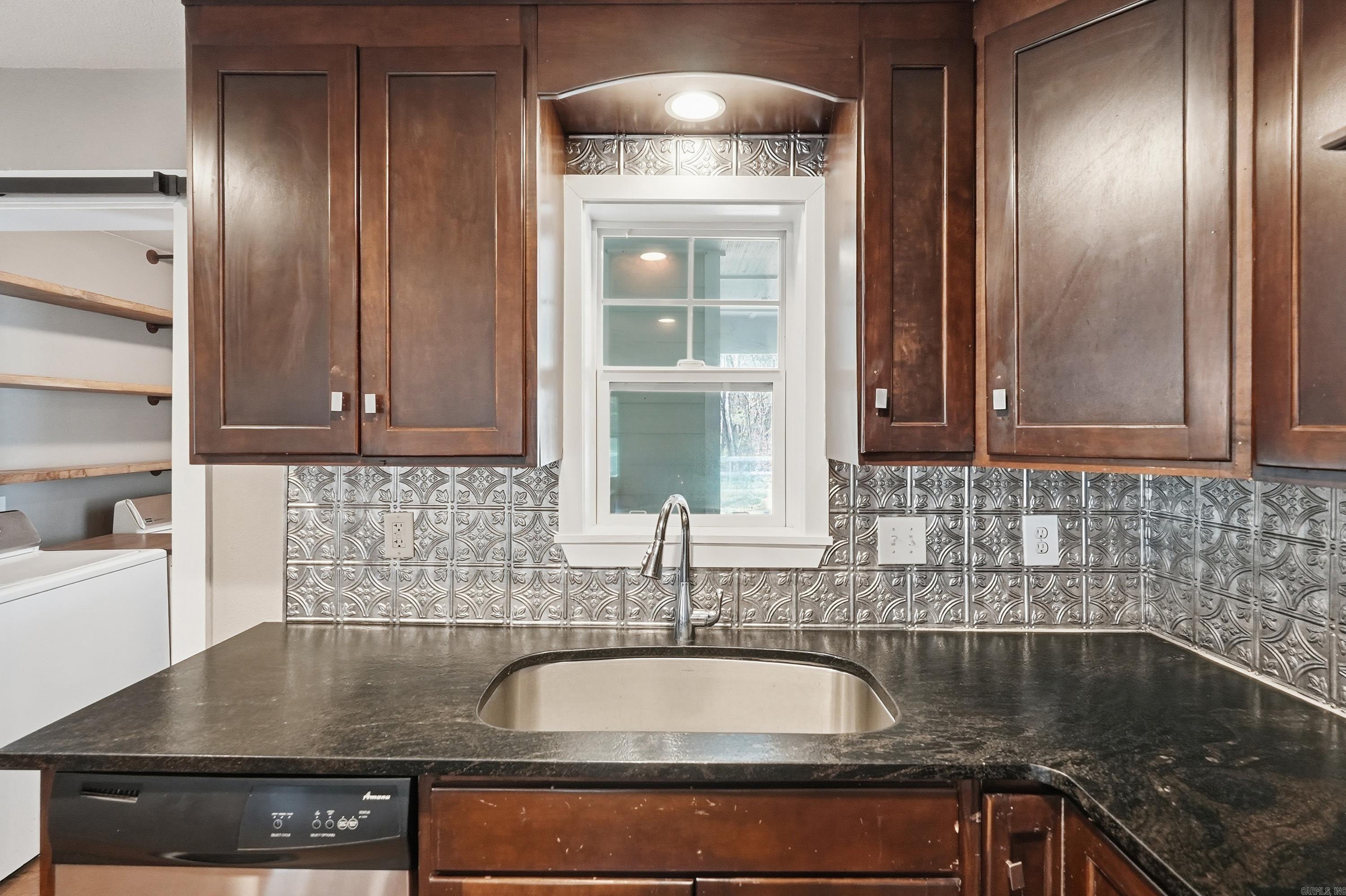 TWIN COVE ESTATES - Residential
